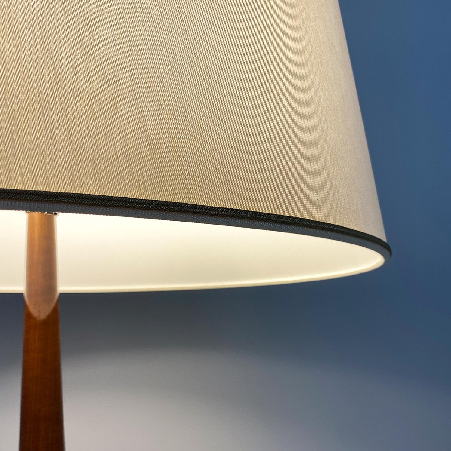 Italian mid century modern solid wood, brass and white fabric floor lamp, 1940s 1