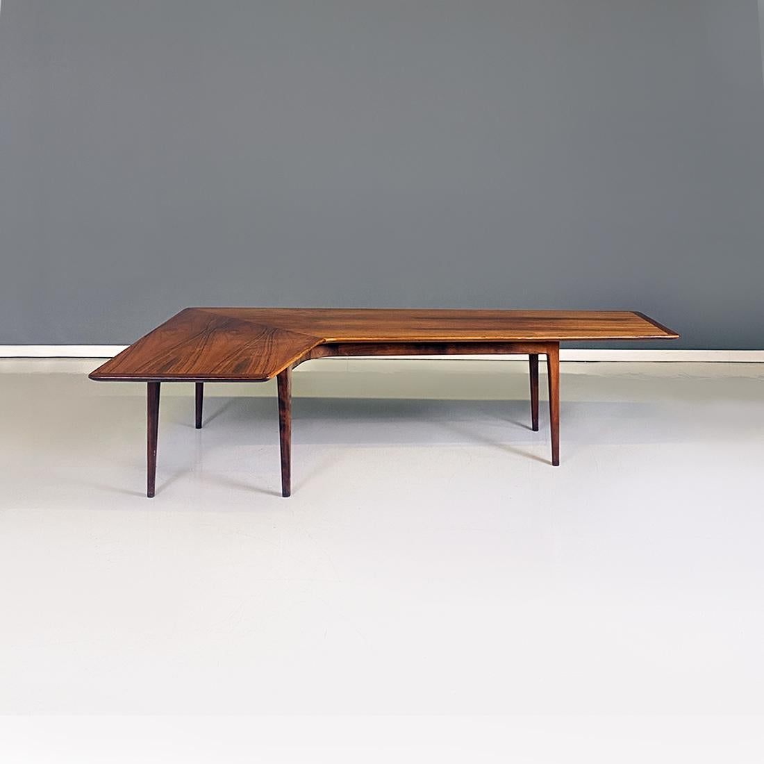Italian Mid-Century Modern Solid Wood Coffee Table with a Boomerang Shape, 1960s 8