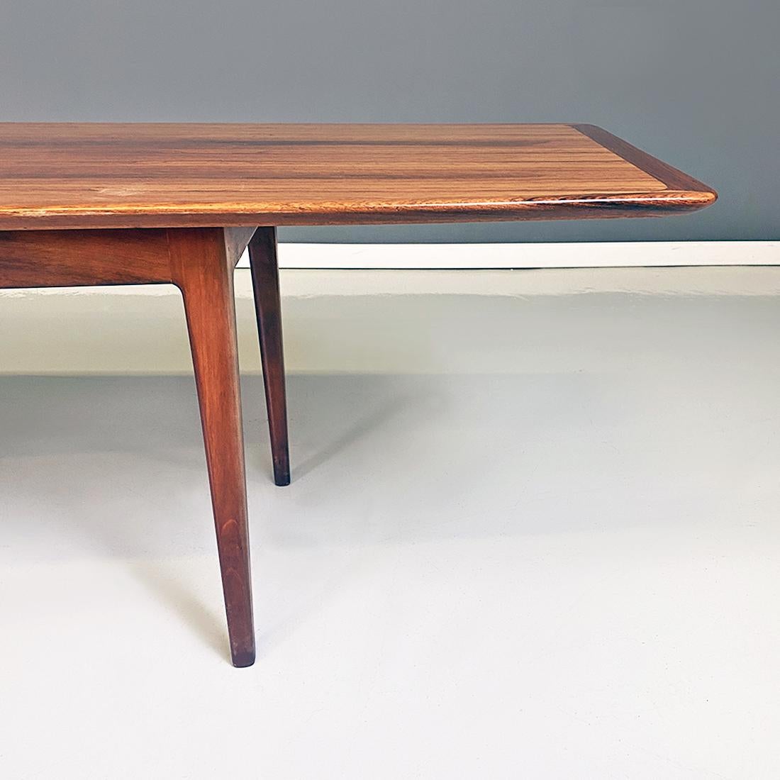 Mid-20th Century Italian Mid-Century Modern Solid Wood Coffee Table with a Boomerang Shape, 1960s