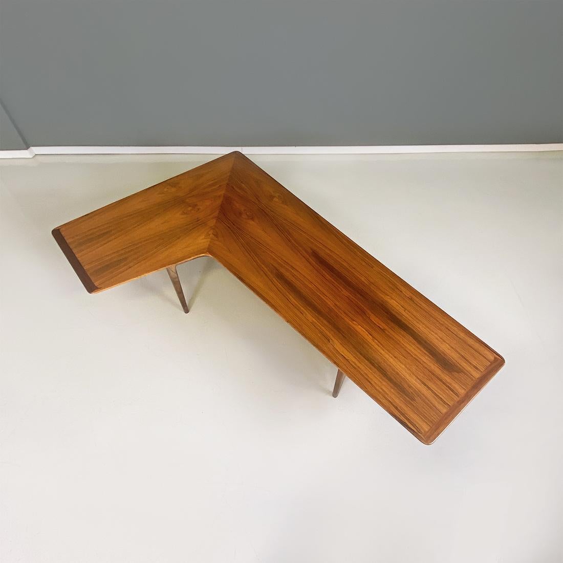 Italian Mid-Century Modern Solid Wood Coffee Table with a Boomerang Shape, 1960s 3