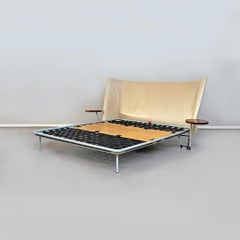 Italian Mid-Century Modern Space Age Bad Mod.Torso by P. Deganello, Cassina, 1982