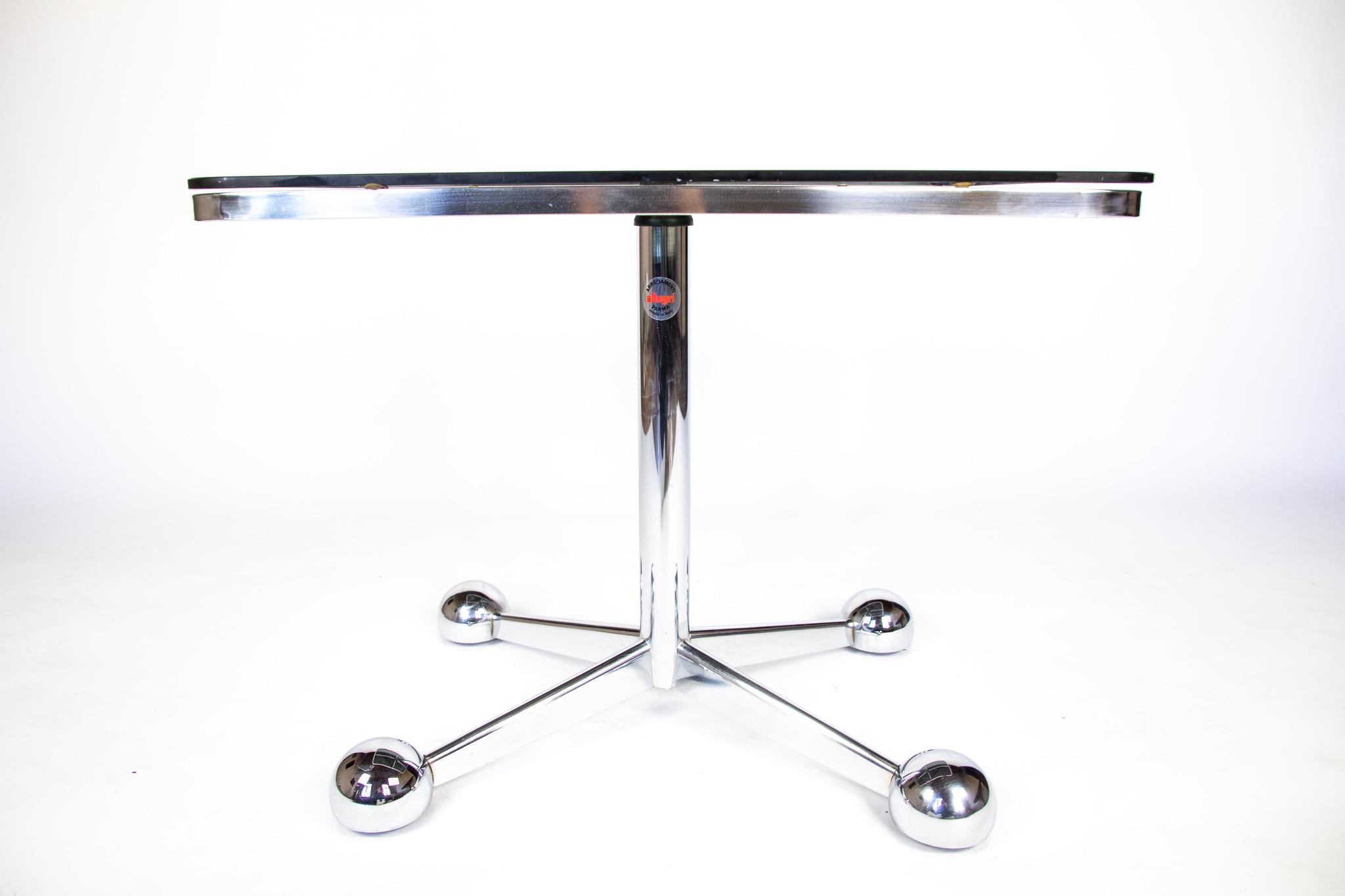 Italian Mid Century Modern  Side Table on Castors, Glass, Chrome plated, Italy, 1970s
