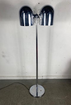 Italienne, Mid-Century Modern / Spaceage  Lampadaire chromé de Robert Sonneman
