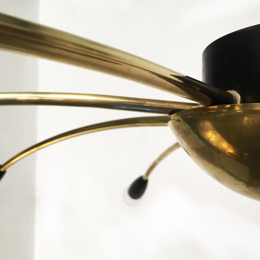 Italian Mid-Century Modern Sputnik Brass Ten Lights Chandelier, 1950s For Sale 1