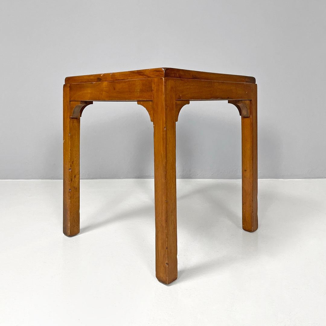 Mid-20th Century Italian mid-century modern square stools in wood and Vienna straw, 1960s For Sale