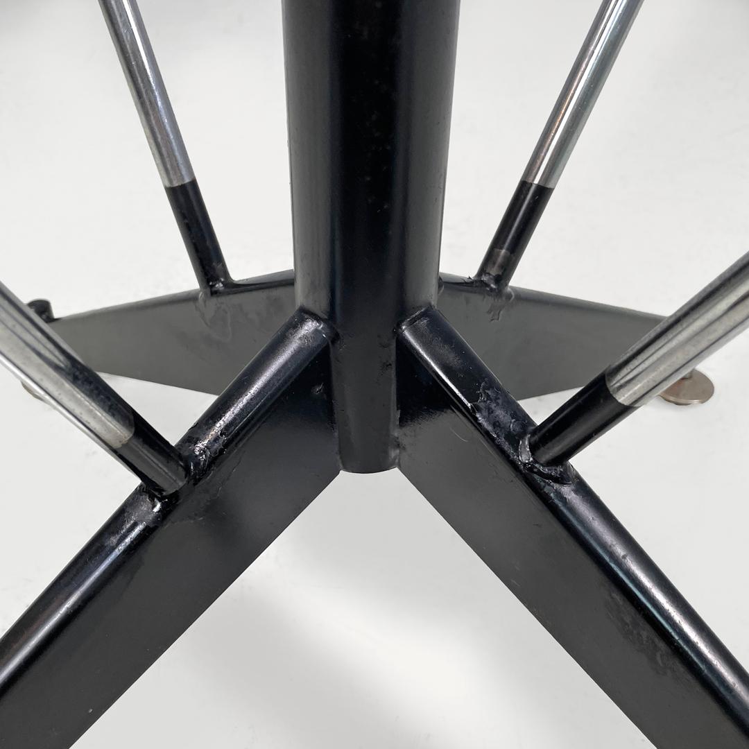 Italian mid-century modern stool in green faux leather and black metal, 1960s For Sale 7