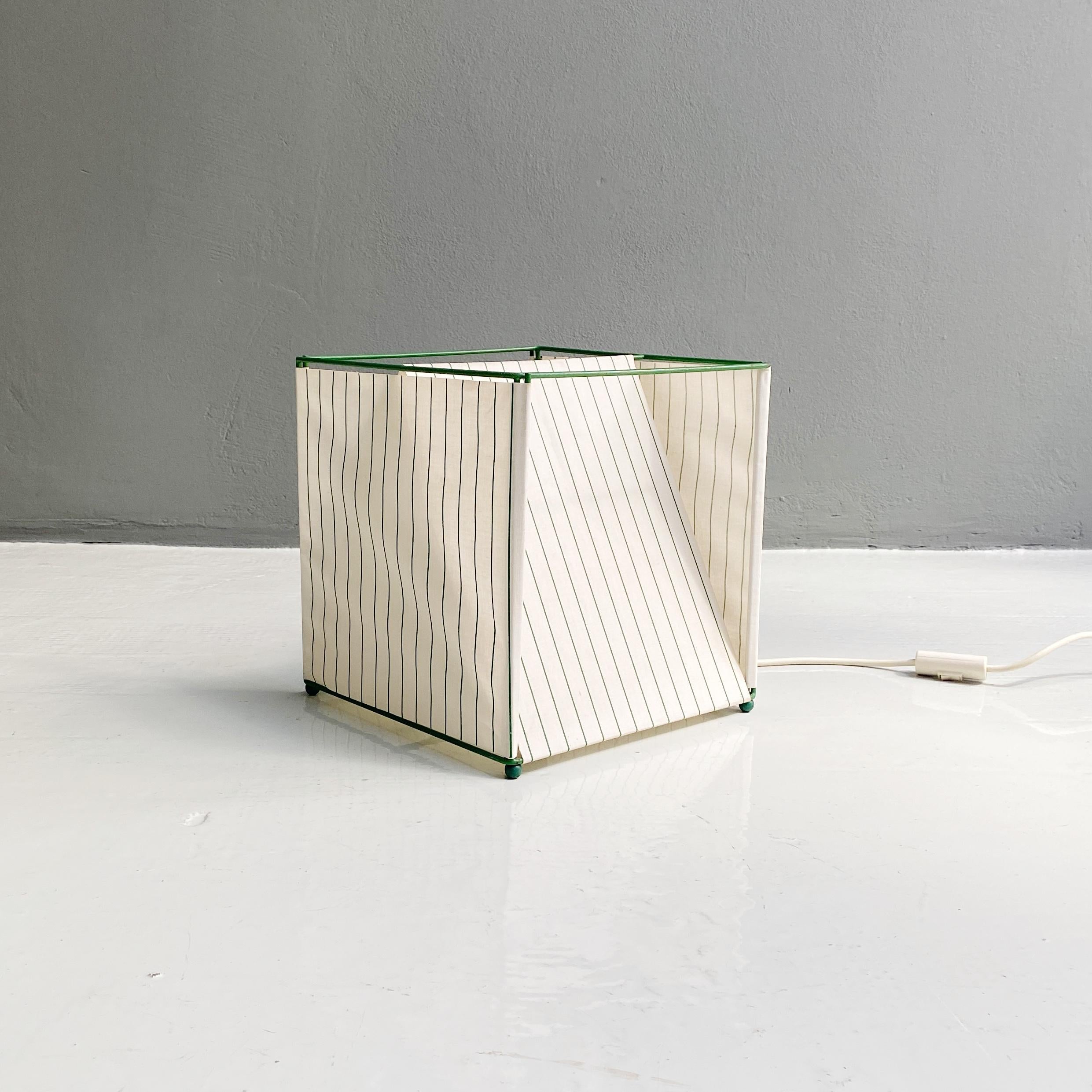 Striped fabric table lamp by Ibis, 1980s
Table lamp in green painted metal rod and fabric with striped pattern. Produced by Ibis in the 1980s.

Good conditions

Measurements in cm 30,5x30,5x30,5h.