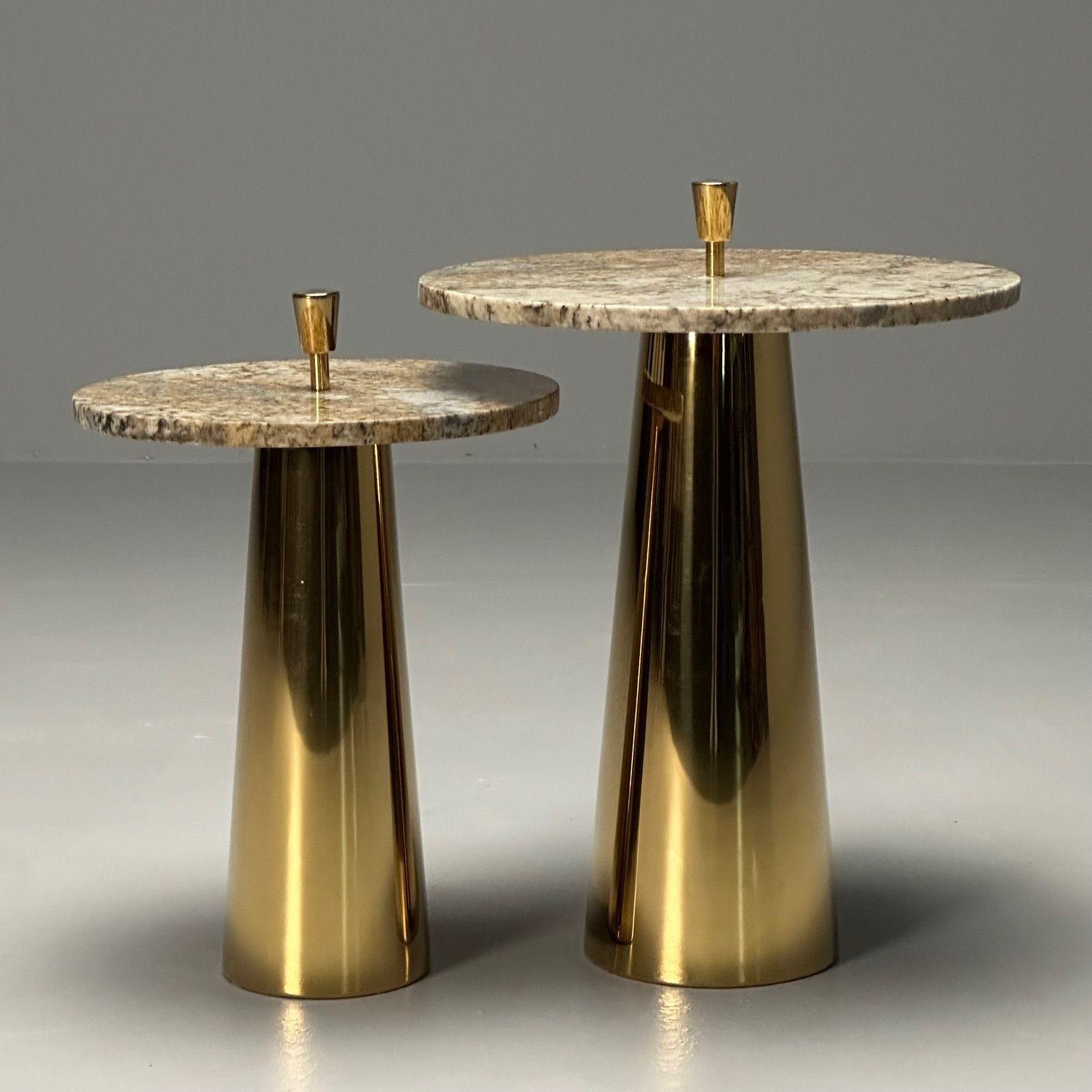 XXI secolo e contemporaneo Tavolini italiani in stile Mid-Century Modern, Contemporaneo, Tavolini nidificanti, Ottone in vendita