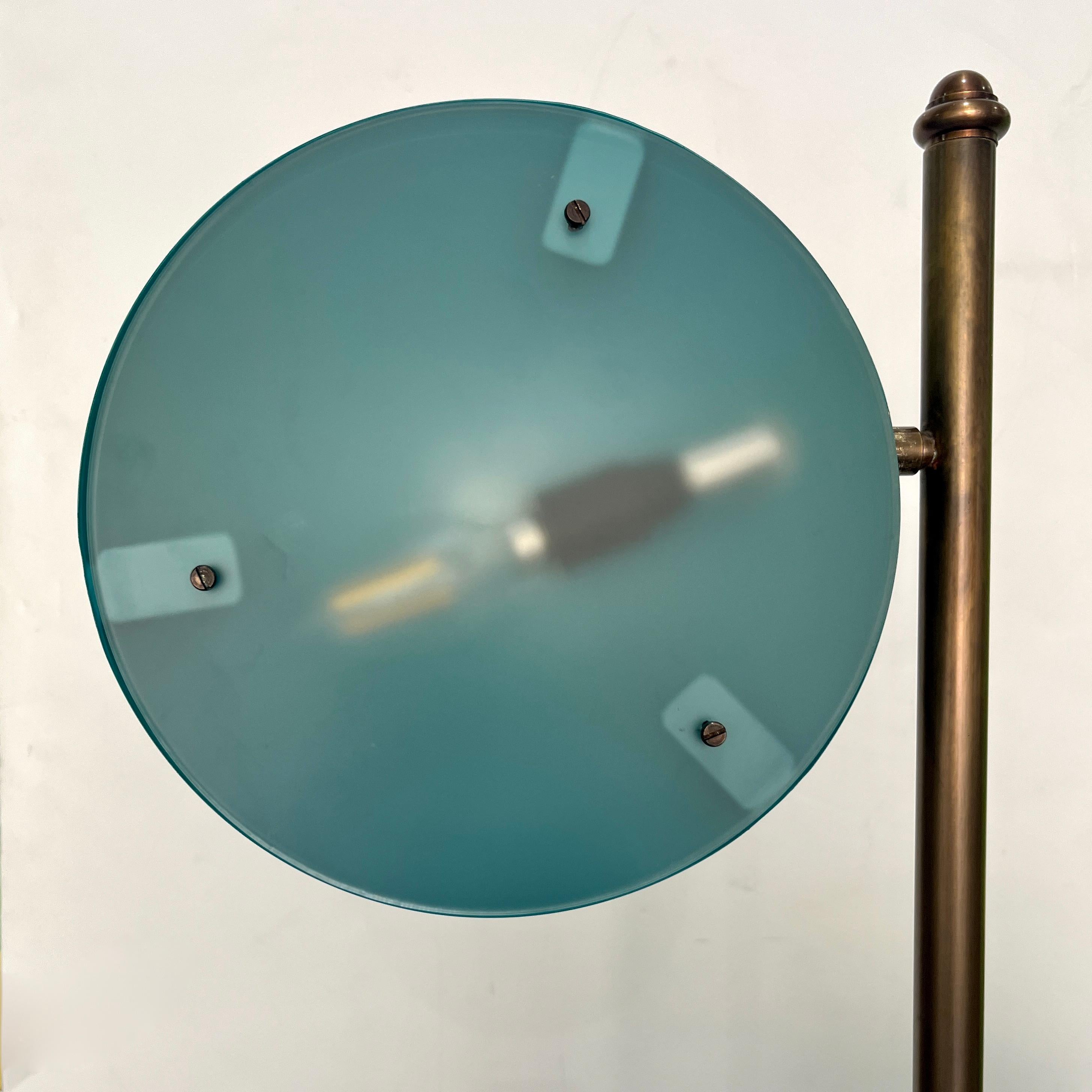 Verstellbare italienische Stehlampe aus Bronze im modernen italienischen Mid-Century-Stil in Meeresblau lackiert im Angebot 4