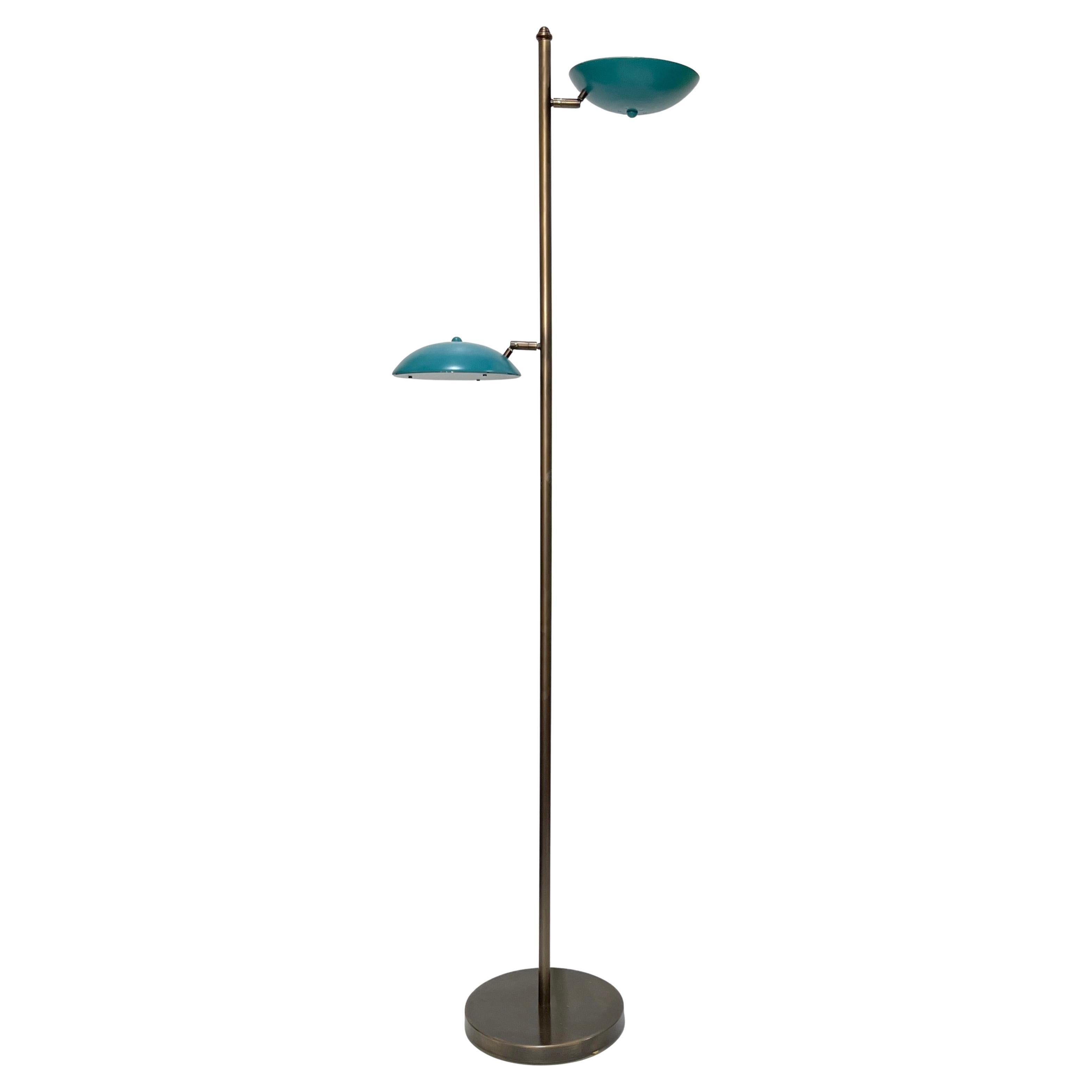 Verstellbare italienische Stehlampe aus Bronze im modernen italienischen Mid-Century-Stil in Meeresblau lackiert im Angebot