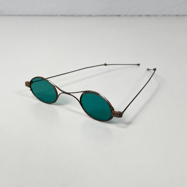 Gafas de sol italianas modernas de mediados de siglo en vidrio