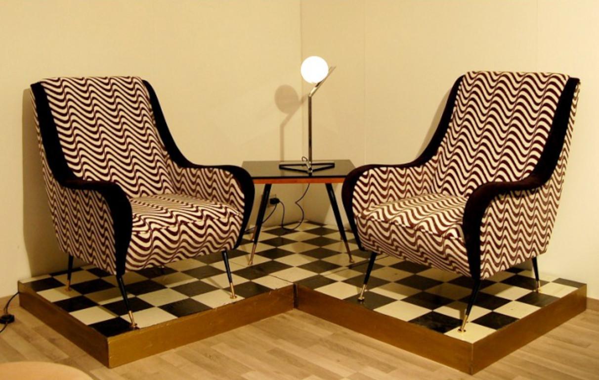 Lámpara de mesa moderna italiana de mediados de siglo by Fabio Ltd en venta 3