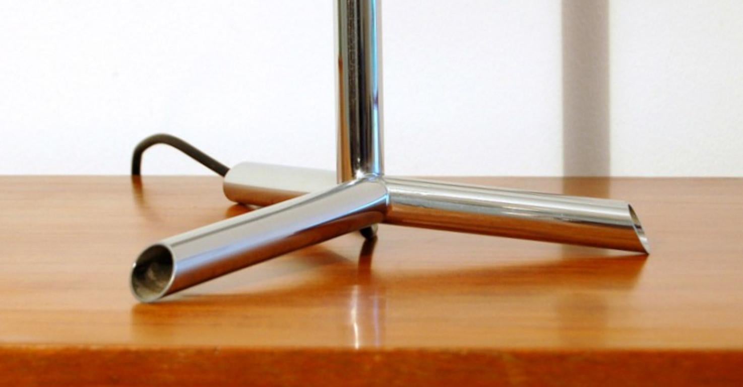 Italian Mid-century Modern Table Lamp by Fabio Ltd For Sale 2