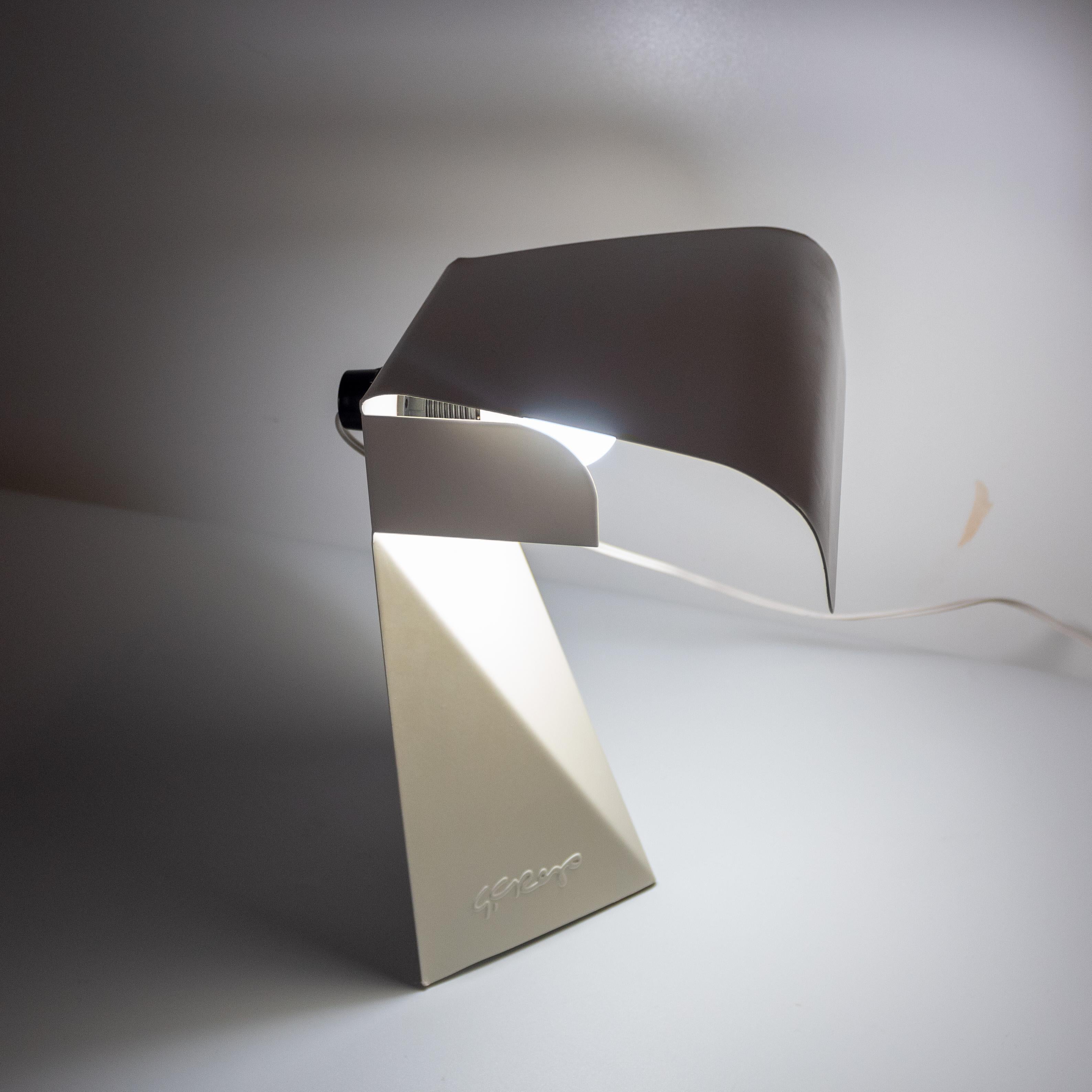 Metal Italian Mid Century Modern Table Lamp, Design by G. Grego For Sale
