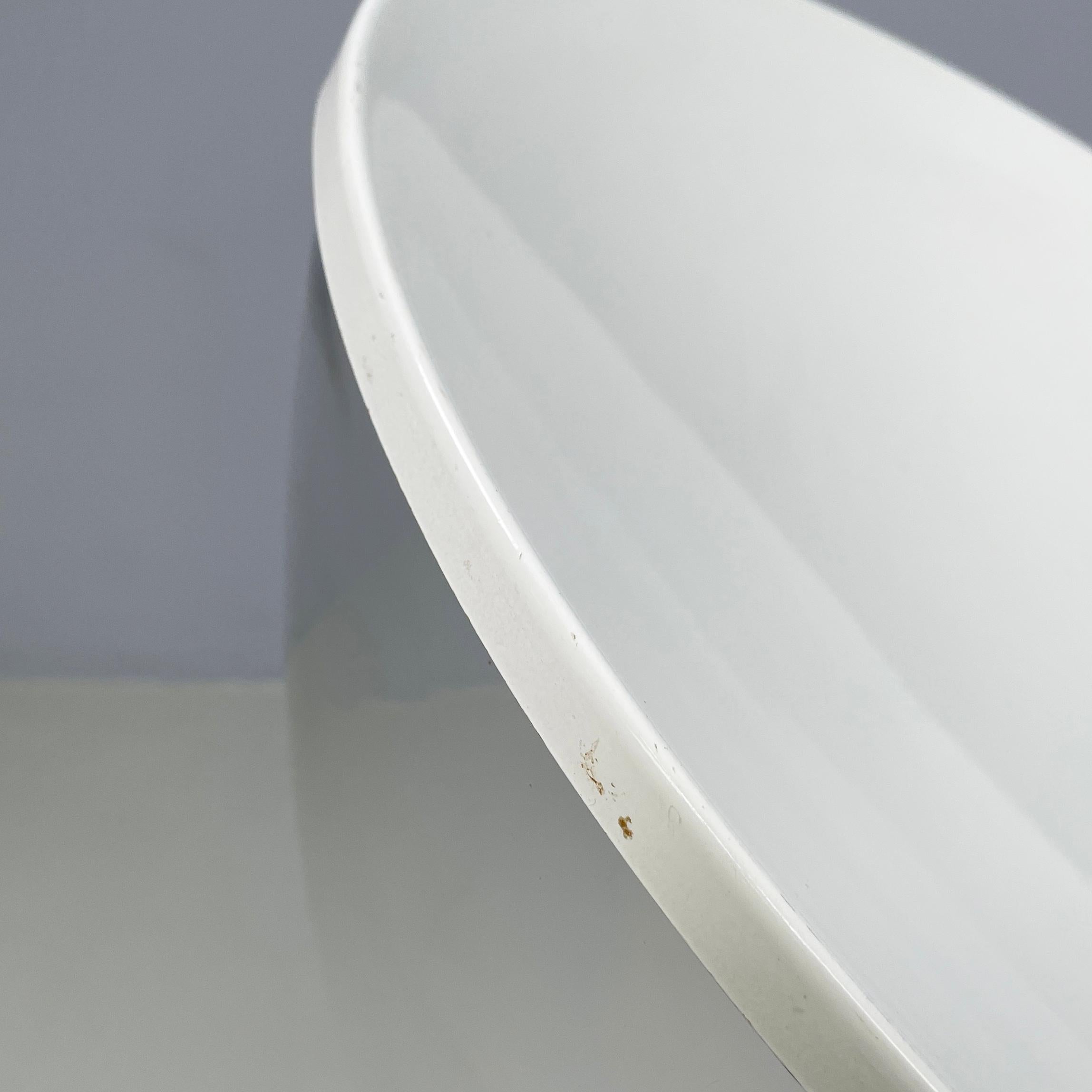Italian mid-century modern Table lamp Taccia by Castiglioni for Flos, 1960s For Sale 4