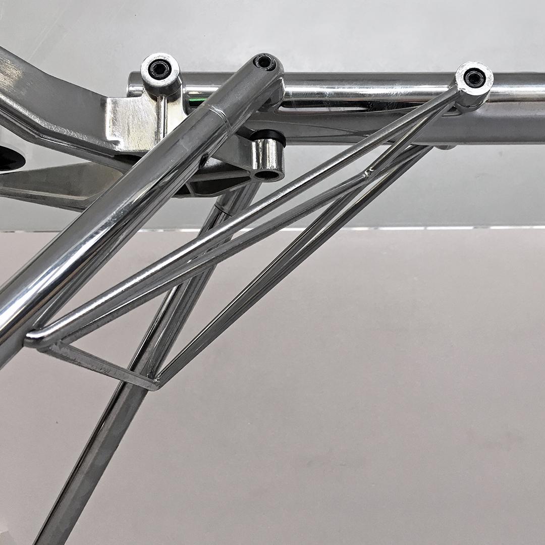 Table italienne The Moderns Mod. Nomos de Norman Foster pour Tecno, années 1970 en vente 7