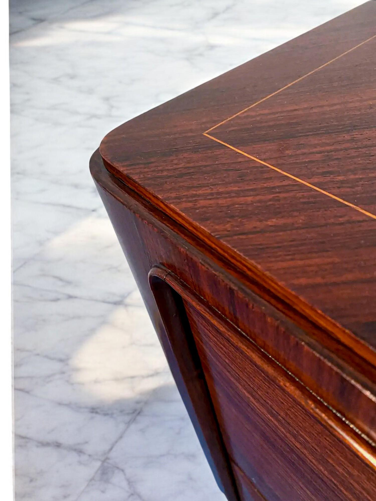 Credenza alta italiana del Mid-Century Modern disegnata da Paolo Buffa, 1950 in vendita 3