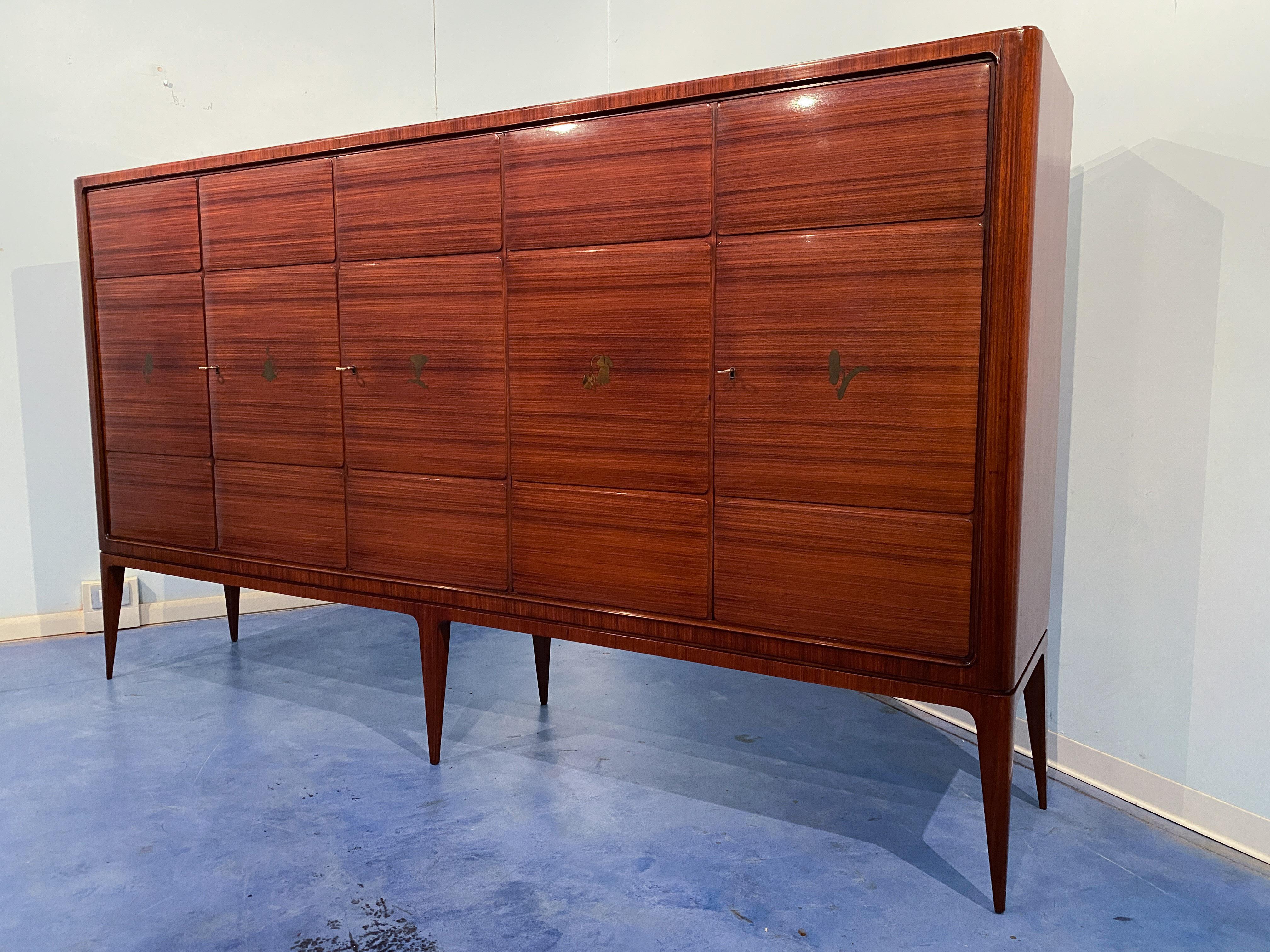 Italian Mid-Century Modern Tall Sideboard Cabinet Designed by Paolo Buffa, 1950 For Sale 1