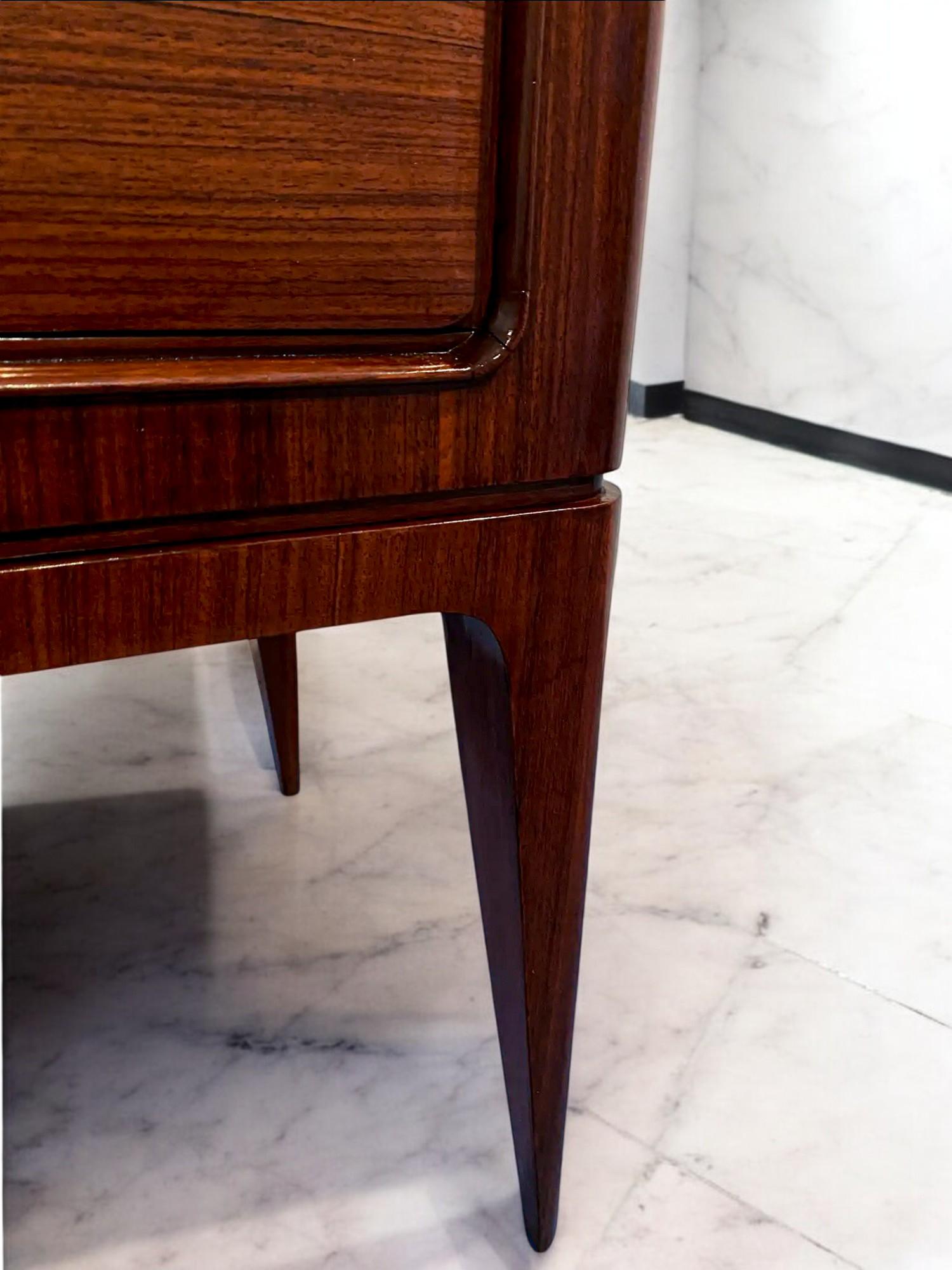 Credenza alta italiana del Mid-Century Modern disegnata da Paolo Buffa, 1950 in vendita 2
