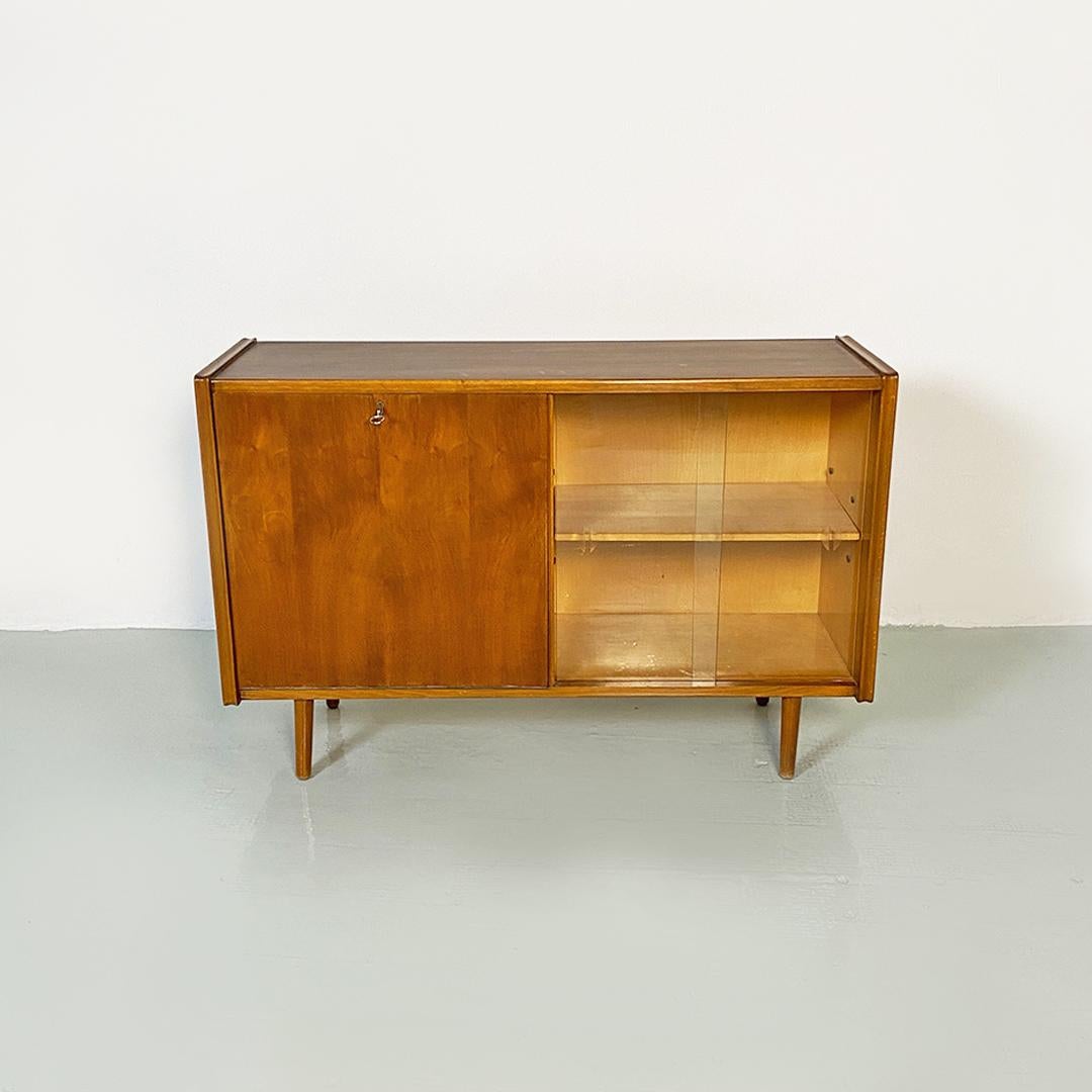 Italian Mid-Century Modern Teak, Beech and Glass Sideboard with Shelves, 1970s In Good Condition In MIlano, IT