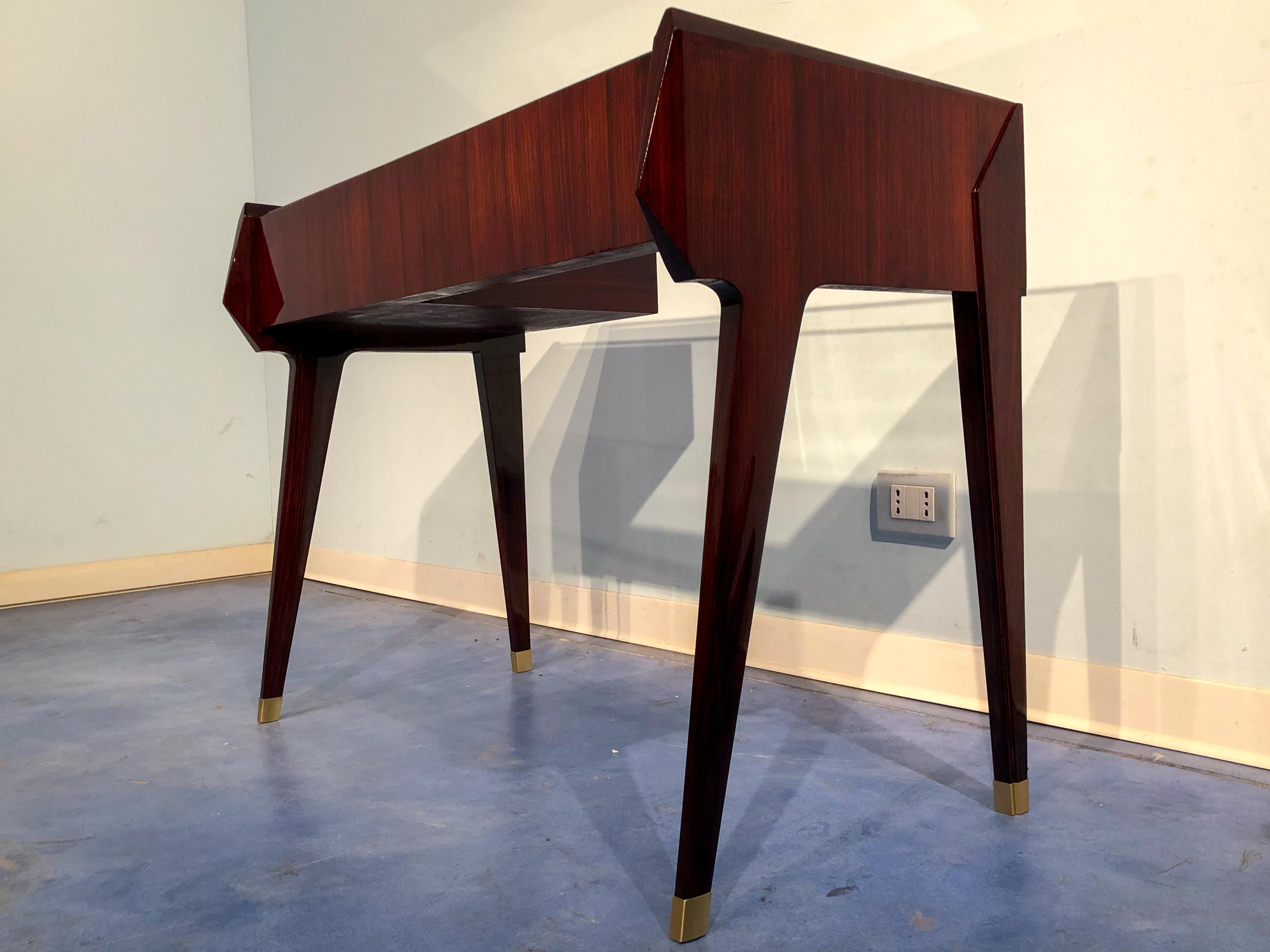 Italian Mid-Century Modern  Petite Desk Designed by Vittorio Dassi, 1950s In Good Condition For Sale In Traversetolo, IT