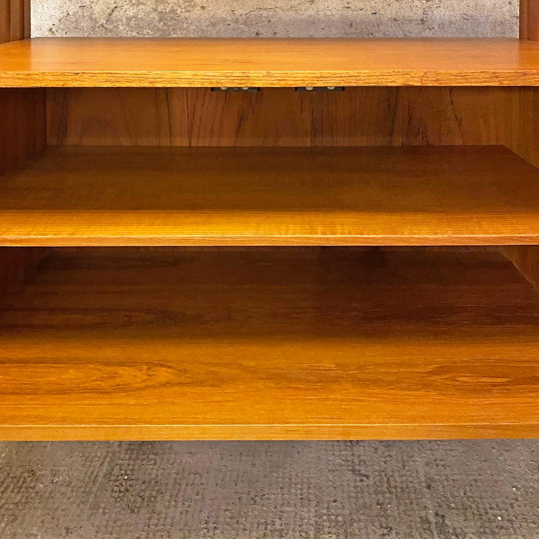 Italian Mid-Century Modern Teak Self-Supporting Bookcase with Cabinet, 1960s 3
