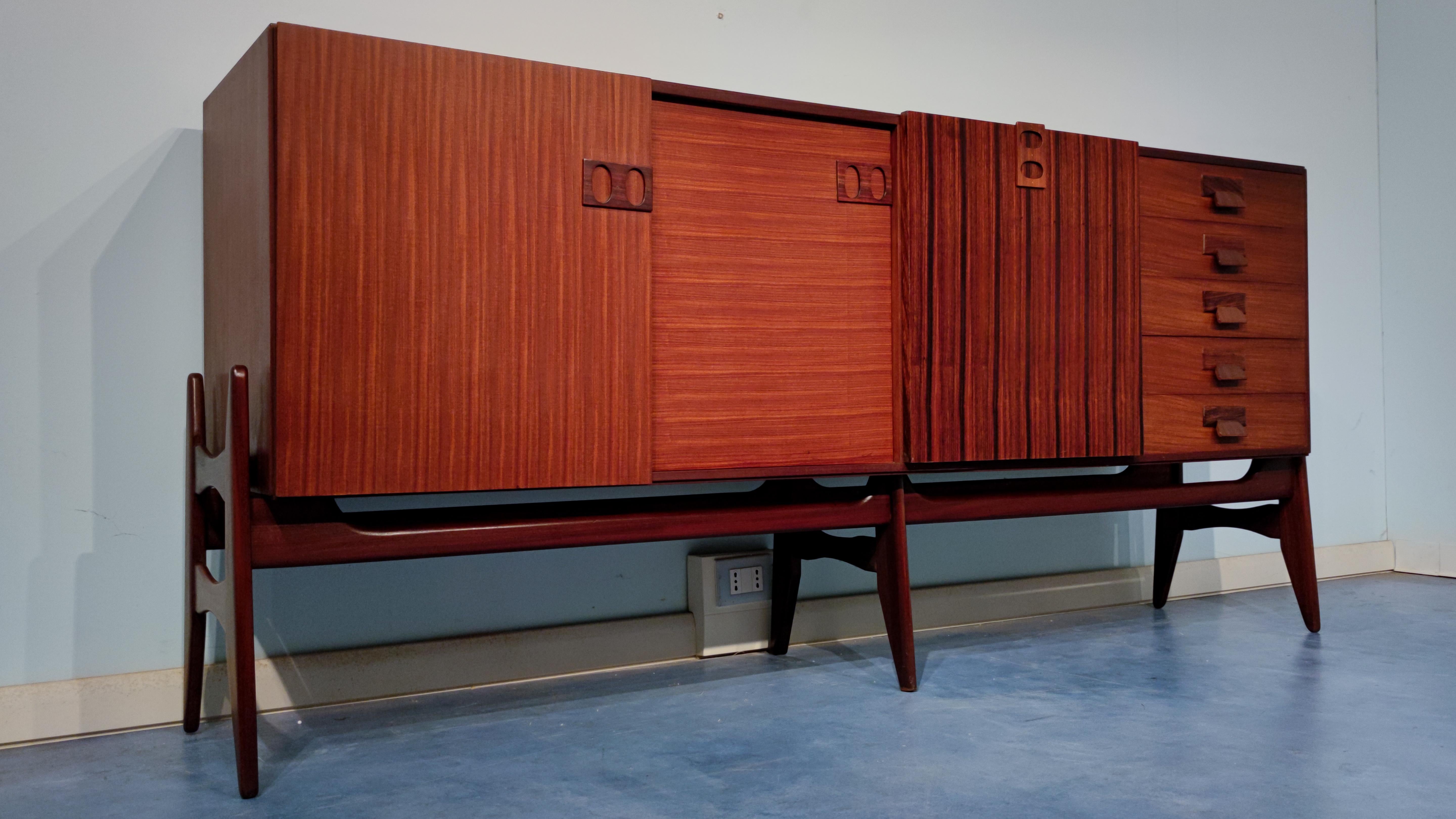 Italian Mid-Century Modern Teak Sideboard, 1960s For Sale 2