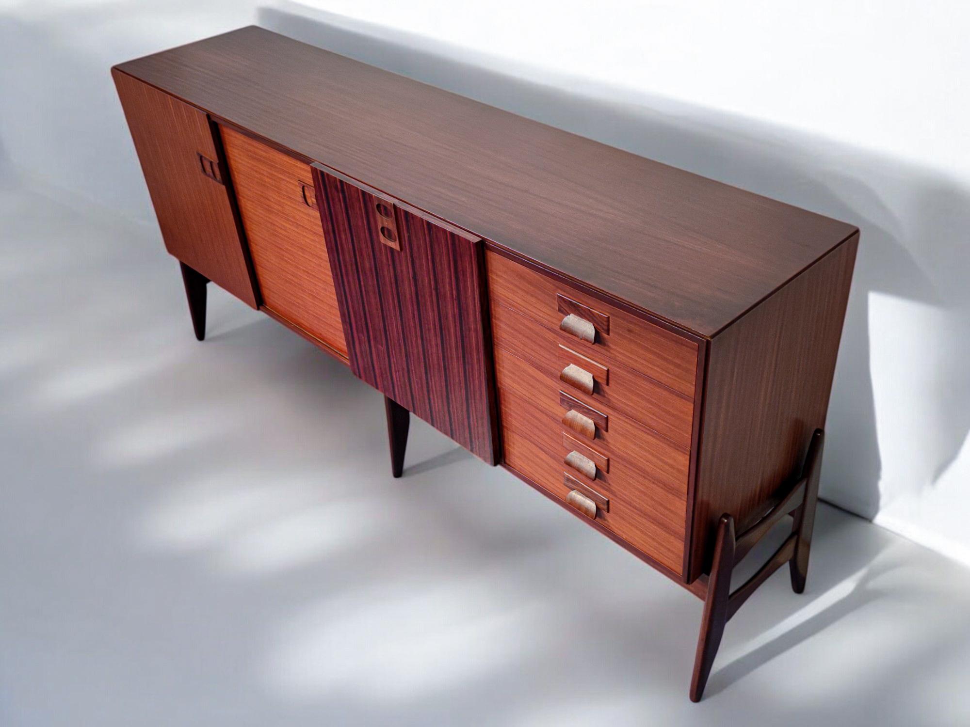 Mid-20th Century Italian Mid-Century Modern Teak Sideboard by Fratelli Proserpio, 1960s For Sale