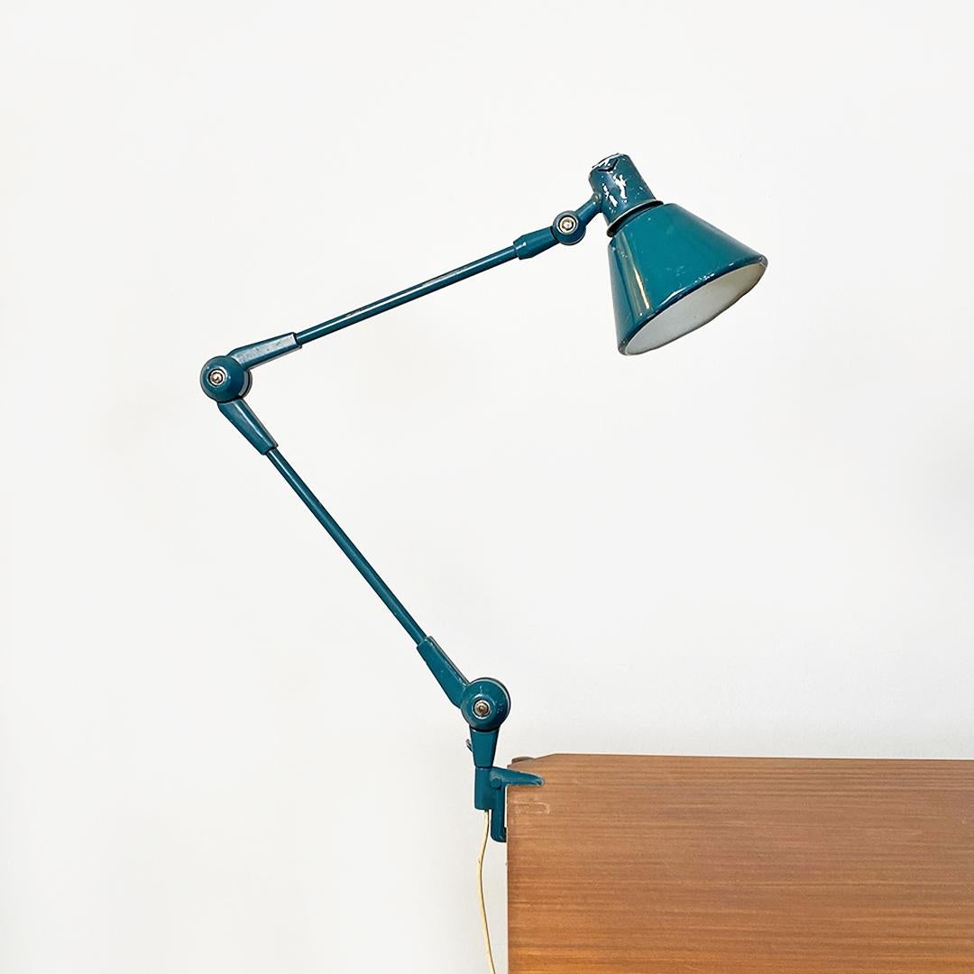 Italian Mid-Century Modern teal colored metal Aure clamp lamp by Stilnovo, 1960s.
Lamp with clamp connection, in teal-colored metal, 360 ° adjustable and provided with three joints along the structure. With switch located above the