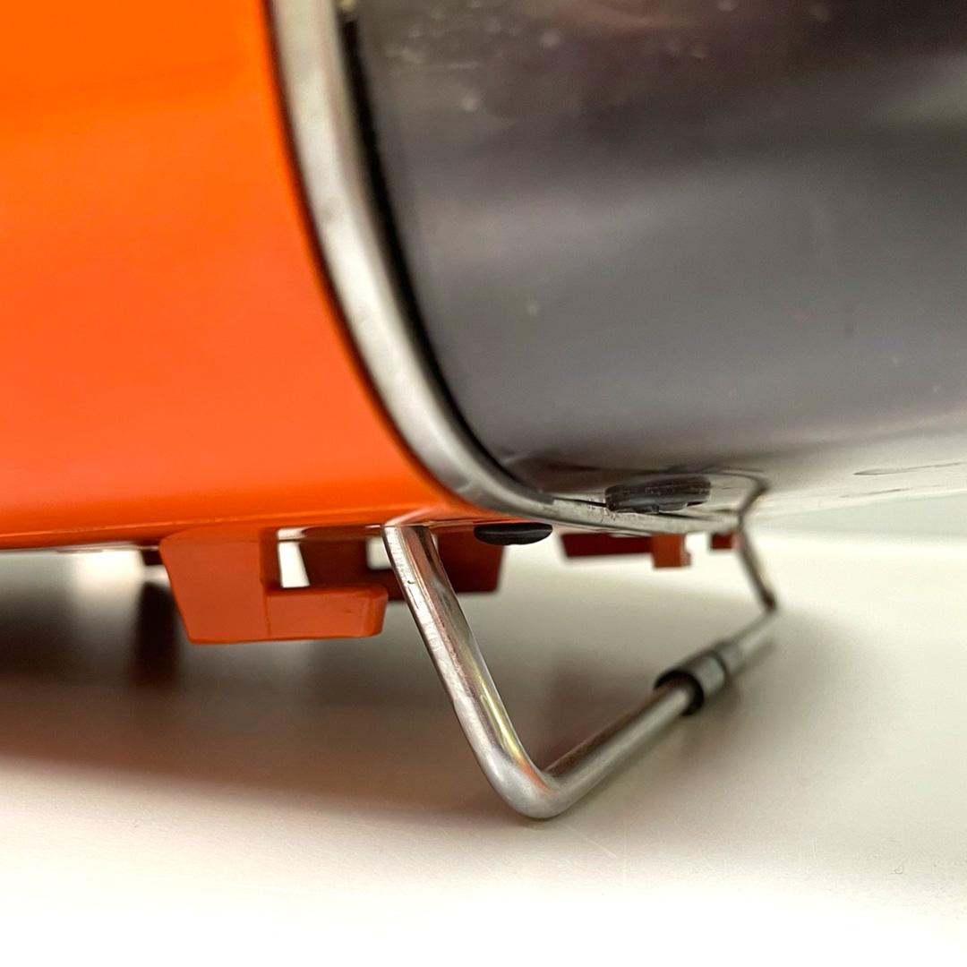 Italian mid-century modern television  Doney Zanuso Sapper by Brionvega, 1962 2