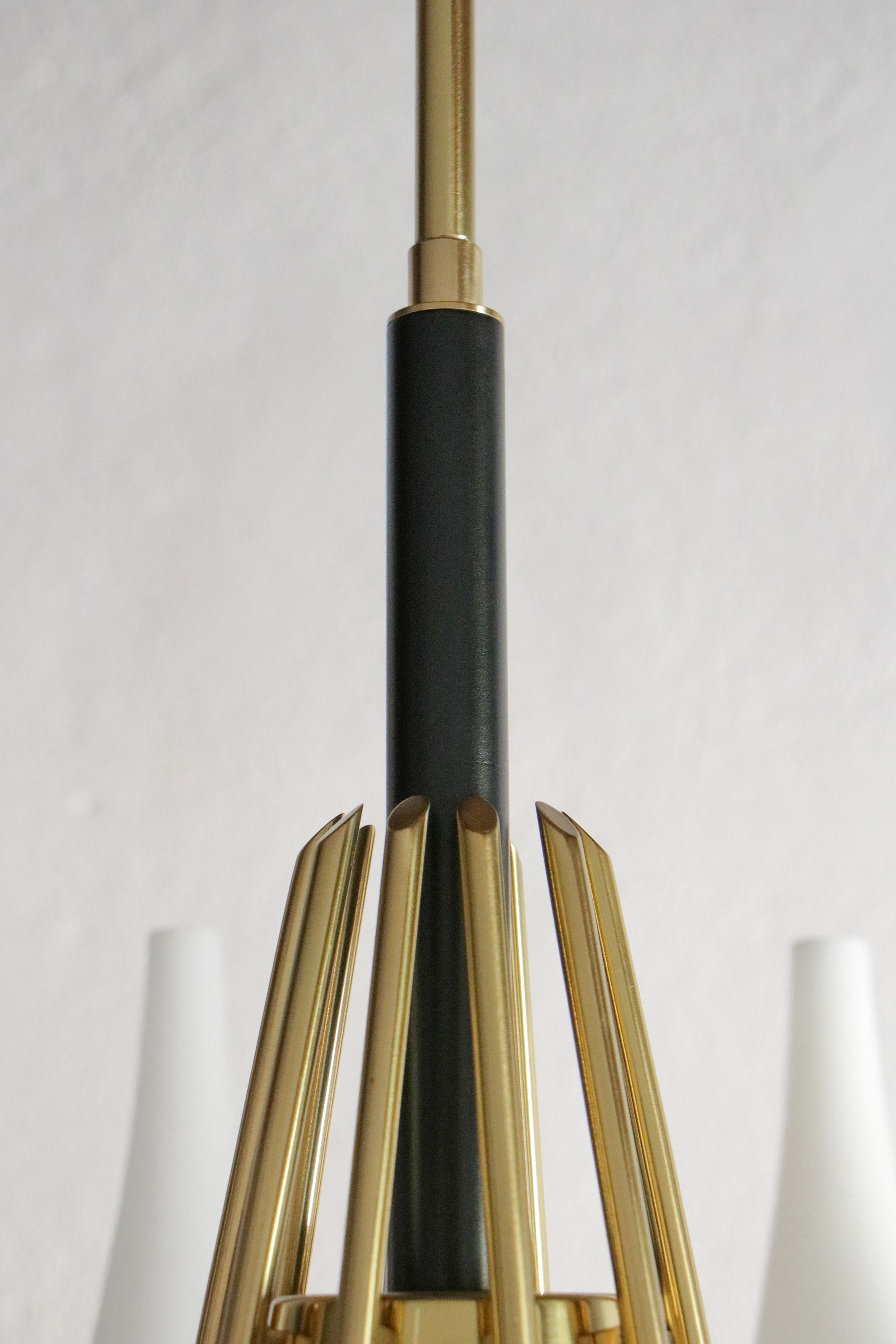Italian Mid-Century Modern Ten Lights Chandelier Attributer to Stilnovo, 1950s For Sale 12