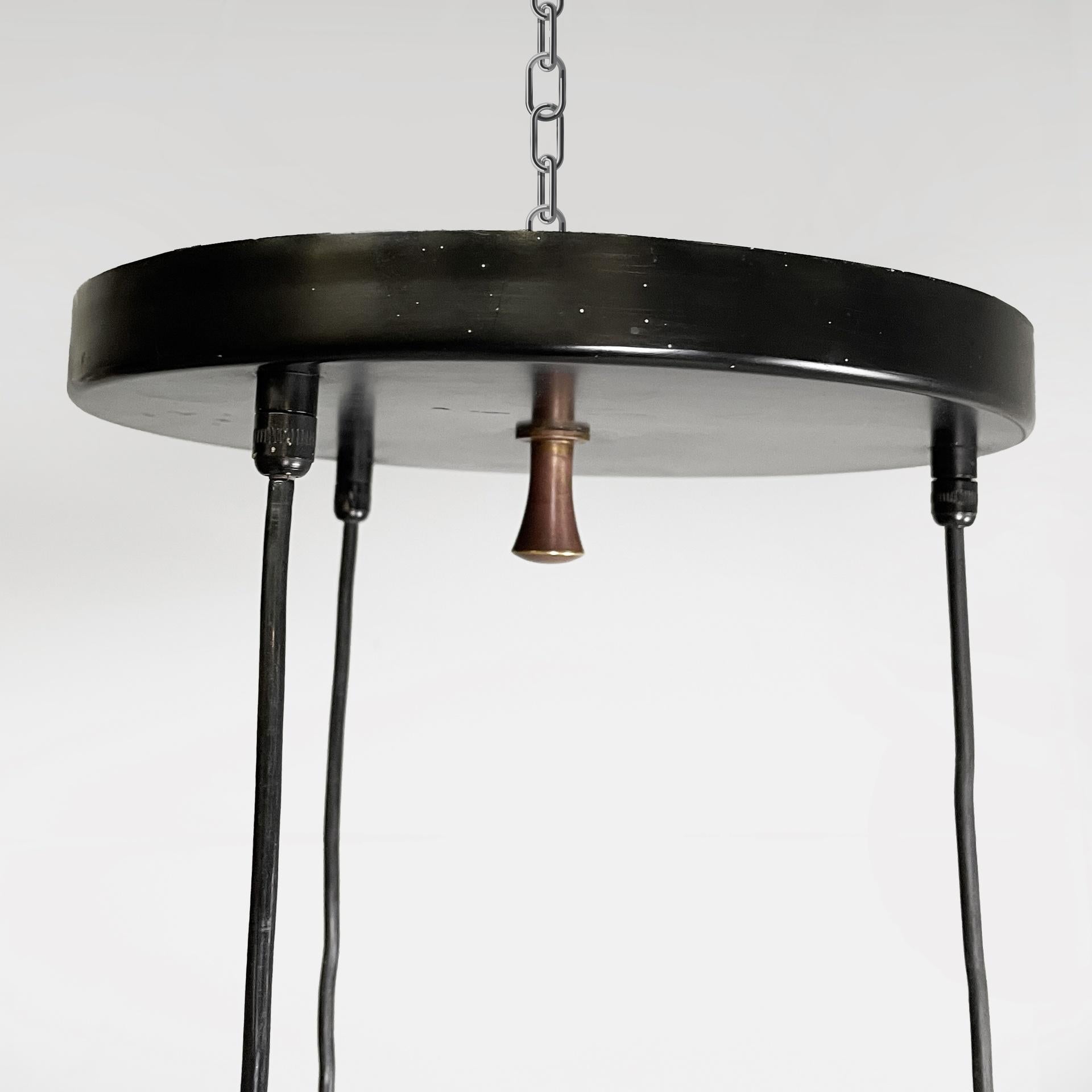 Lustre italien à trois lumières en verre et métal noir de style moderne du milieu du siècle dernier, années 1950. en vente 12