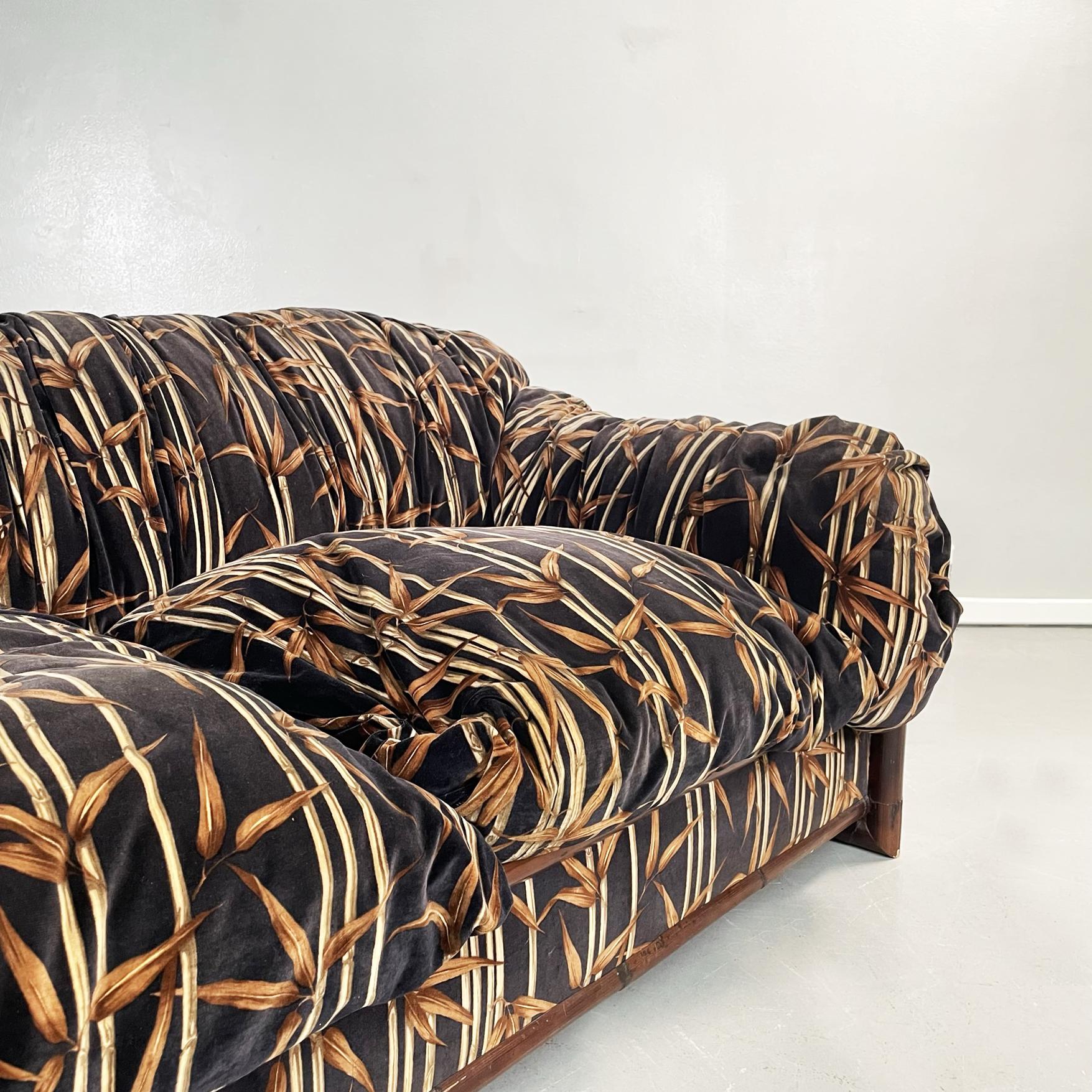 Italienisches Dreisitzer-Sofa aus Bambus und Stoff aus der Mitte des Jahrhunderts, 1980er Jahre (Ende des 20. Jahrhunderts)