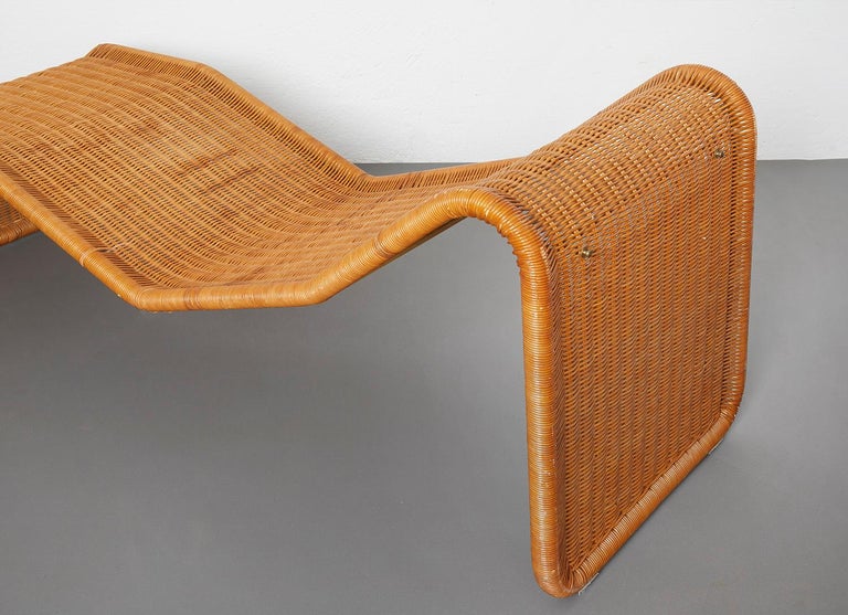 Chaise longue italienne en osier Tito Agnoli, moderne du milieu du