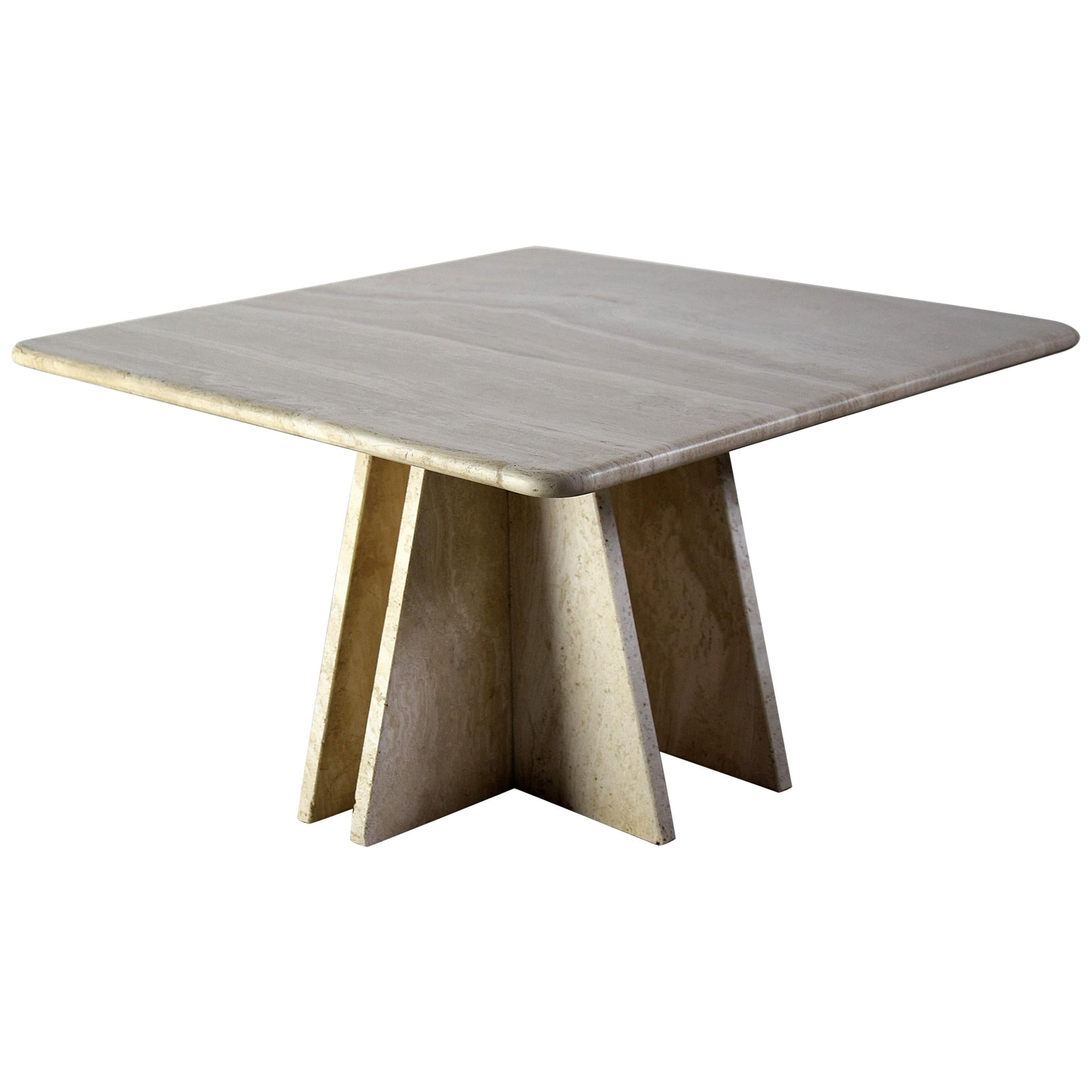 Table basse italienne moderne en travertin du milieu du siècle dernier