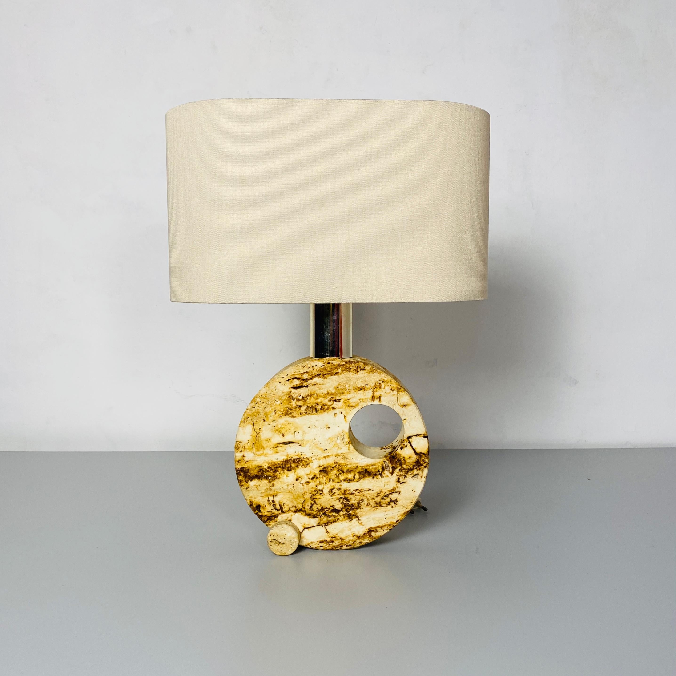 Italian Mid-Century Modern Travertine Table Lamp with Cotton Lampshade, 1970s In Good Condition For Sale In MIlano, IT