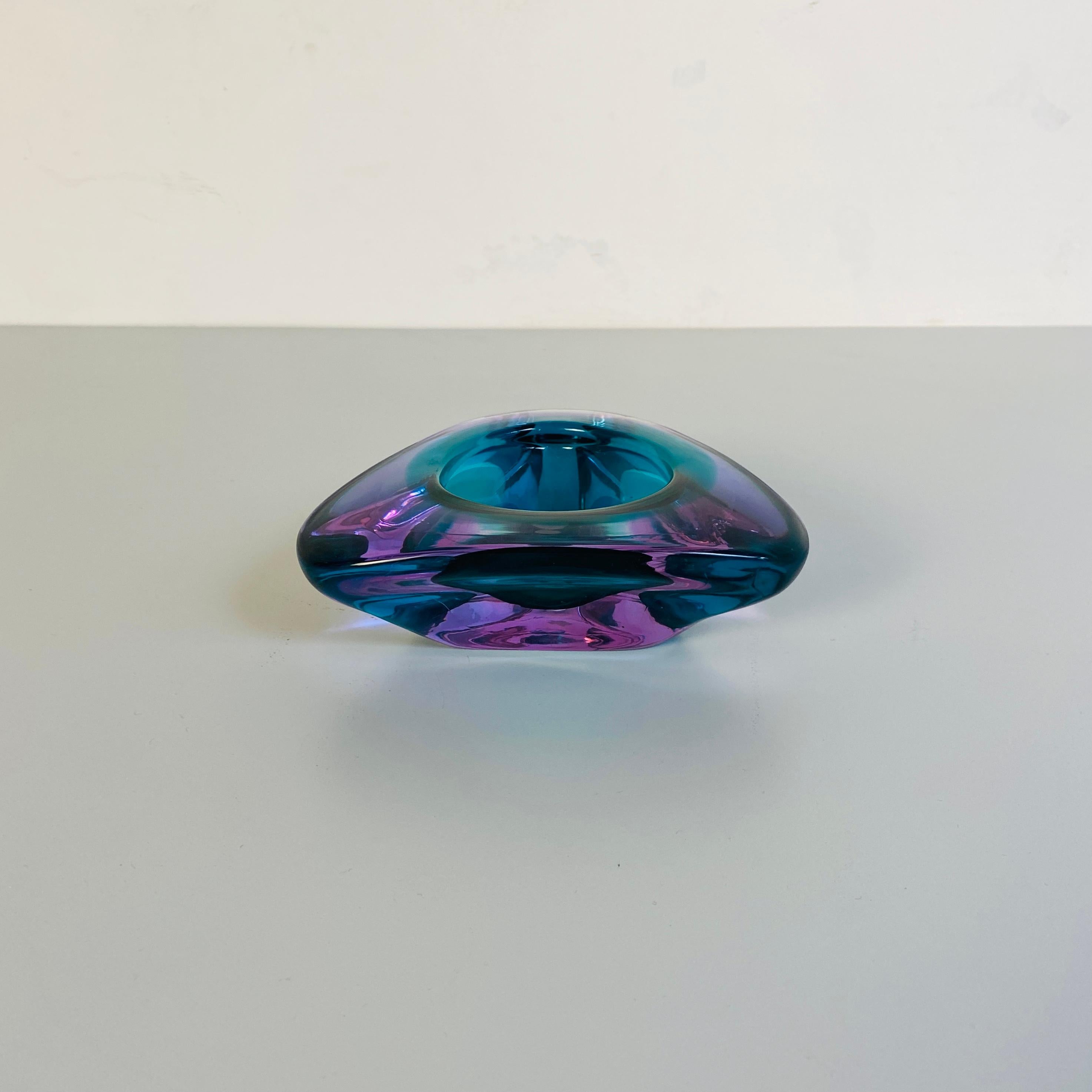 Italian Mid-Century Modern Triangular Murano Glass Ashtray in Purple, 1970s 1