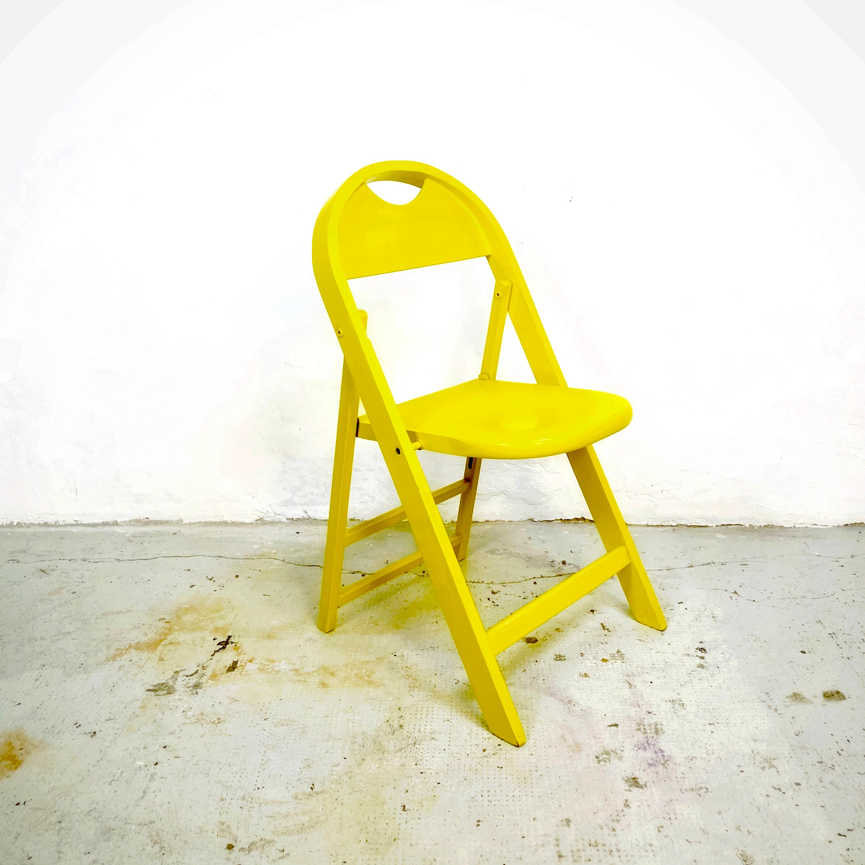 Italian Mid-Century Modern Tric Yellow Folding Chair by A. Castiglioni, 1970s 1