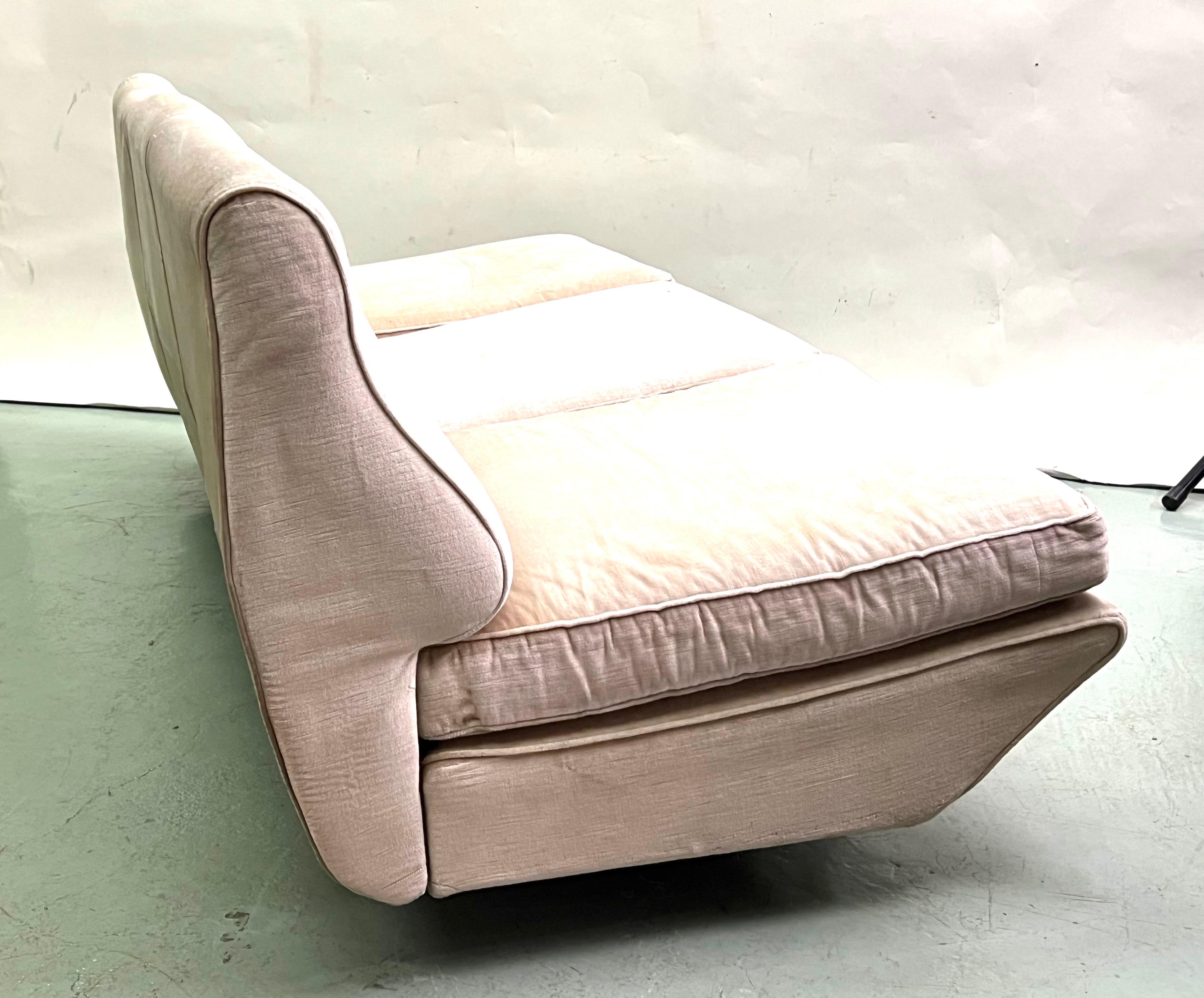 Brass Italian Mid-Century Modern Triennale Sofa by Marco Zanuso for Arflex circa 1951 For Sale