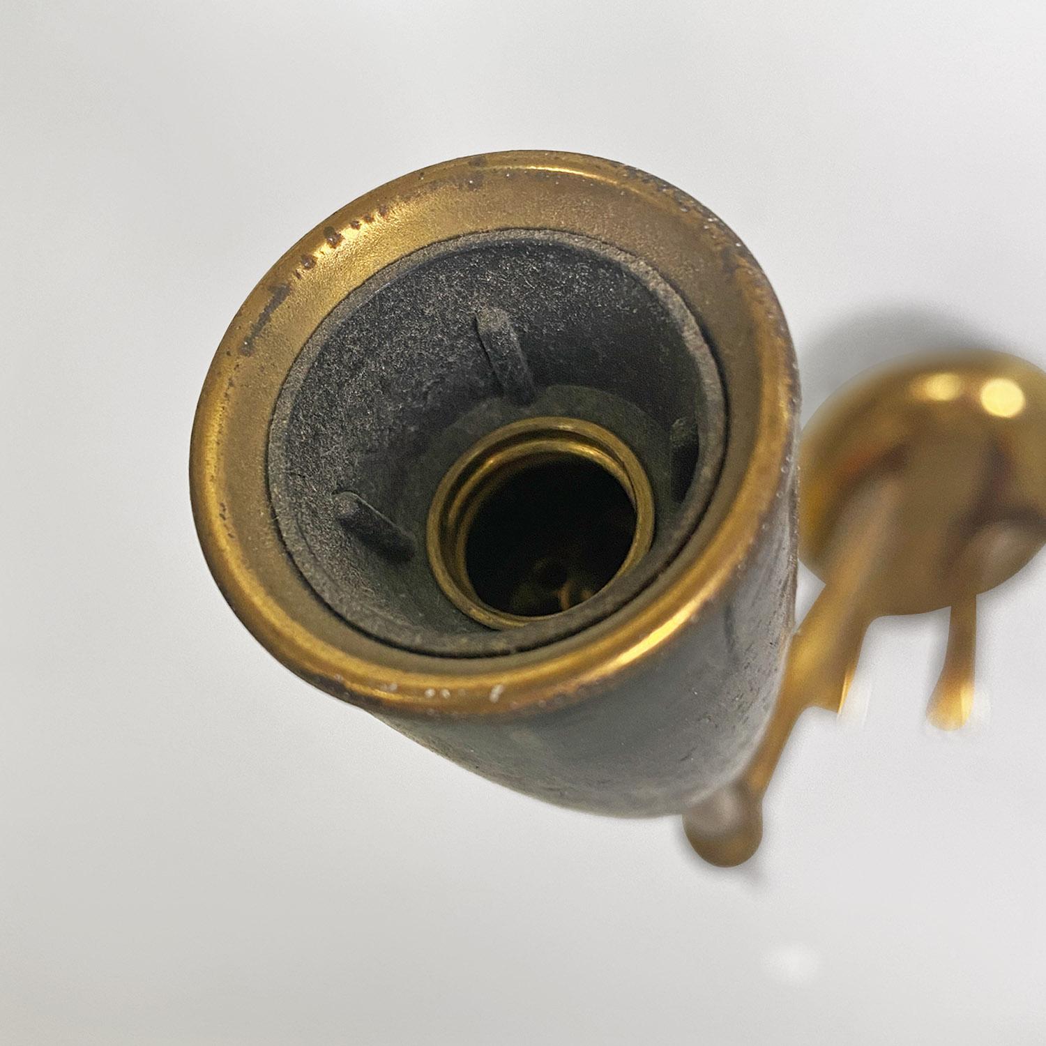 Italian mid-century modern two-arm brass wall lamps with cone lamp holder, 1950s For Sale 9