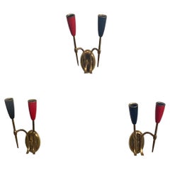 Zweiarmige italienische Mid-Century-Modern-Wandleuchten aus Messing mit Kegel-Lampenhalter, 1950er Jahre