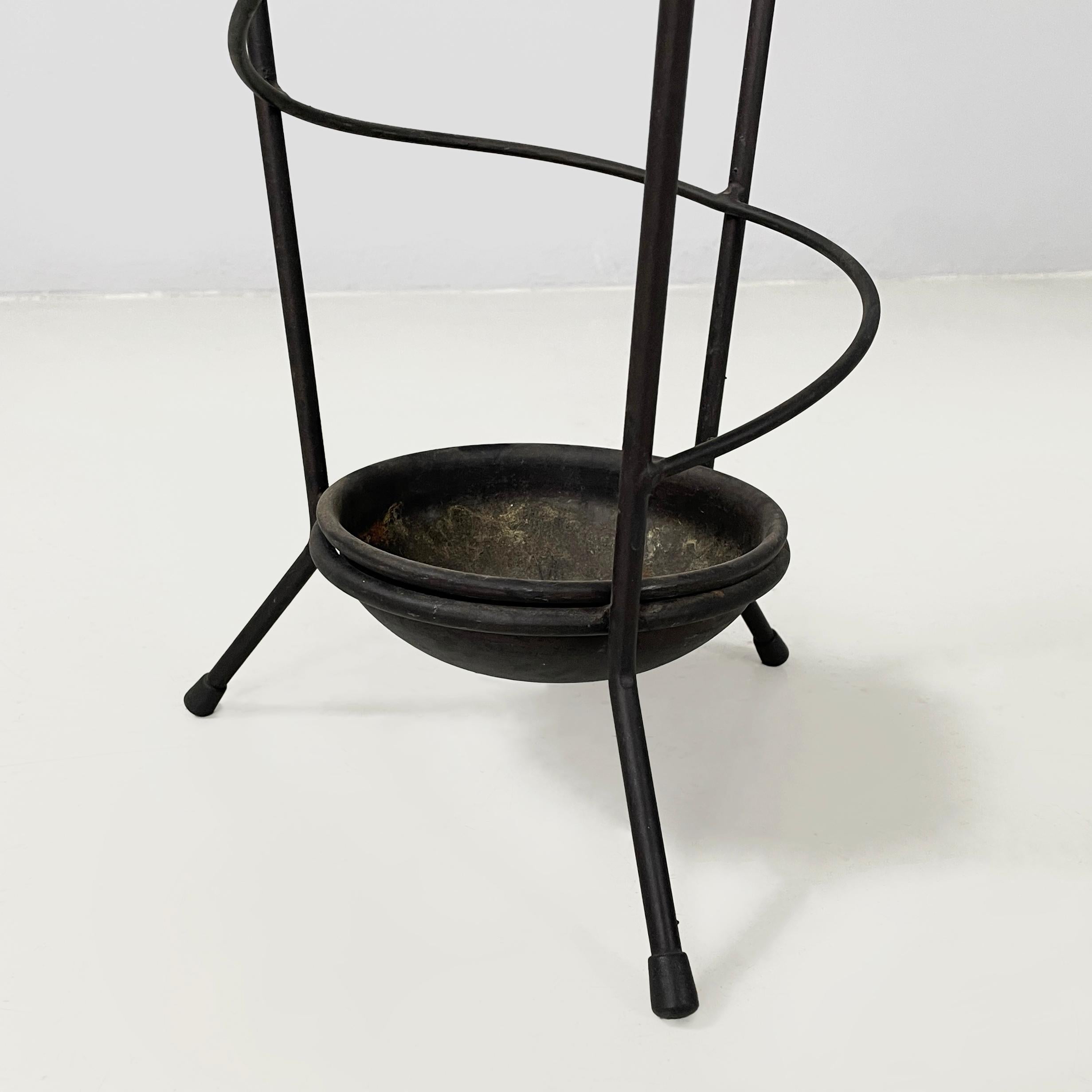Italian mid-century modern Umbrella stand by Campo and Graffi for Home, 1960s For Sale 4
