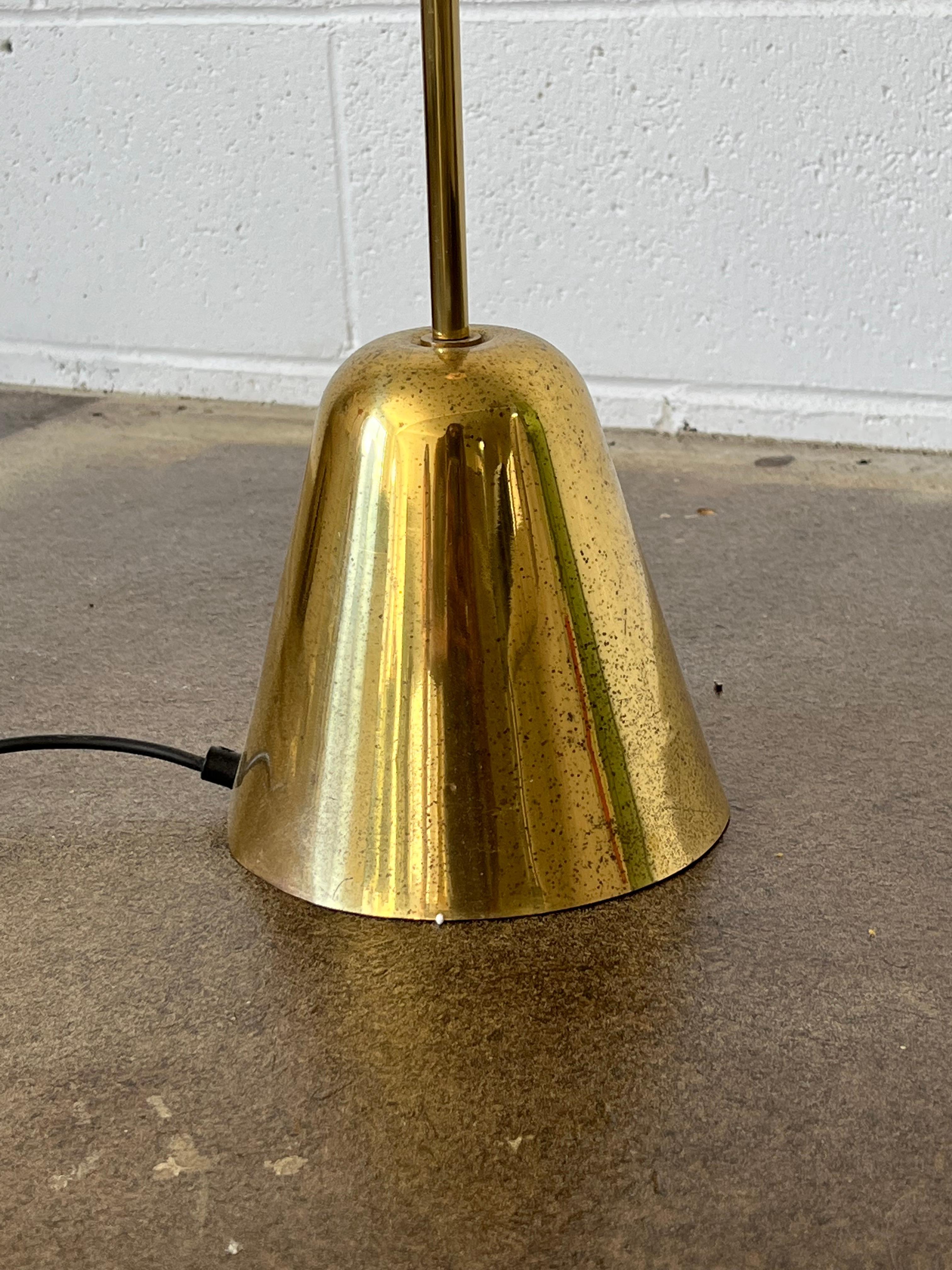 Mid-Century Modern Italian Mid Century Modern Venini Floor Lamp in Brass and Glass, 1960s