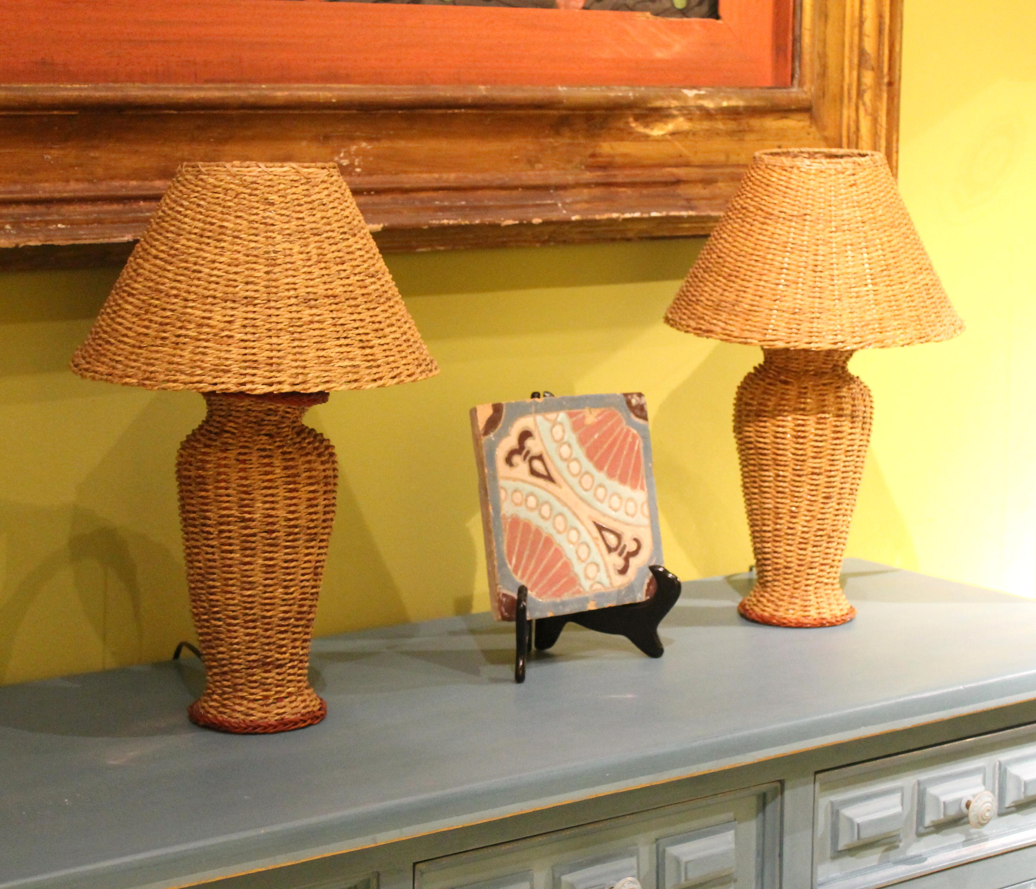 Italian Mid-Century Modern Vintage Woven Rattan Table Lamp with Cane Shades 8