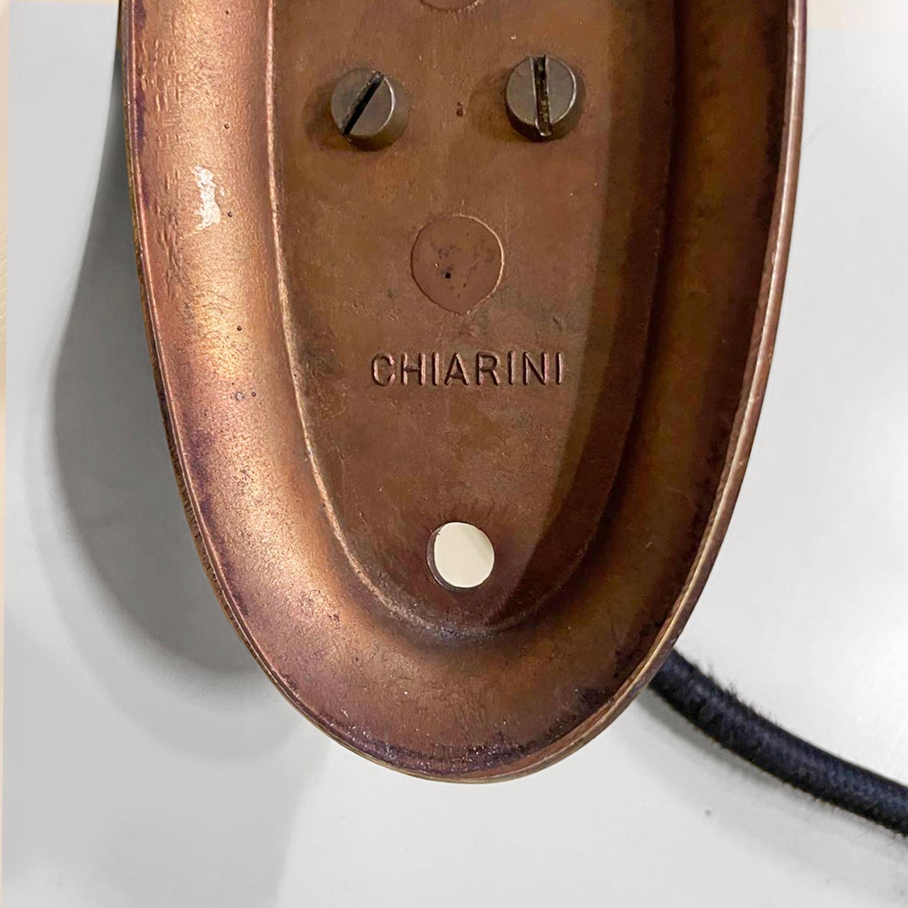 Aplique italiano moderno de mediados de siglo en metal latonado con brazo de Chiarini, años 50 en venta 11