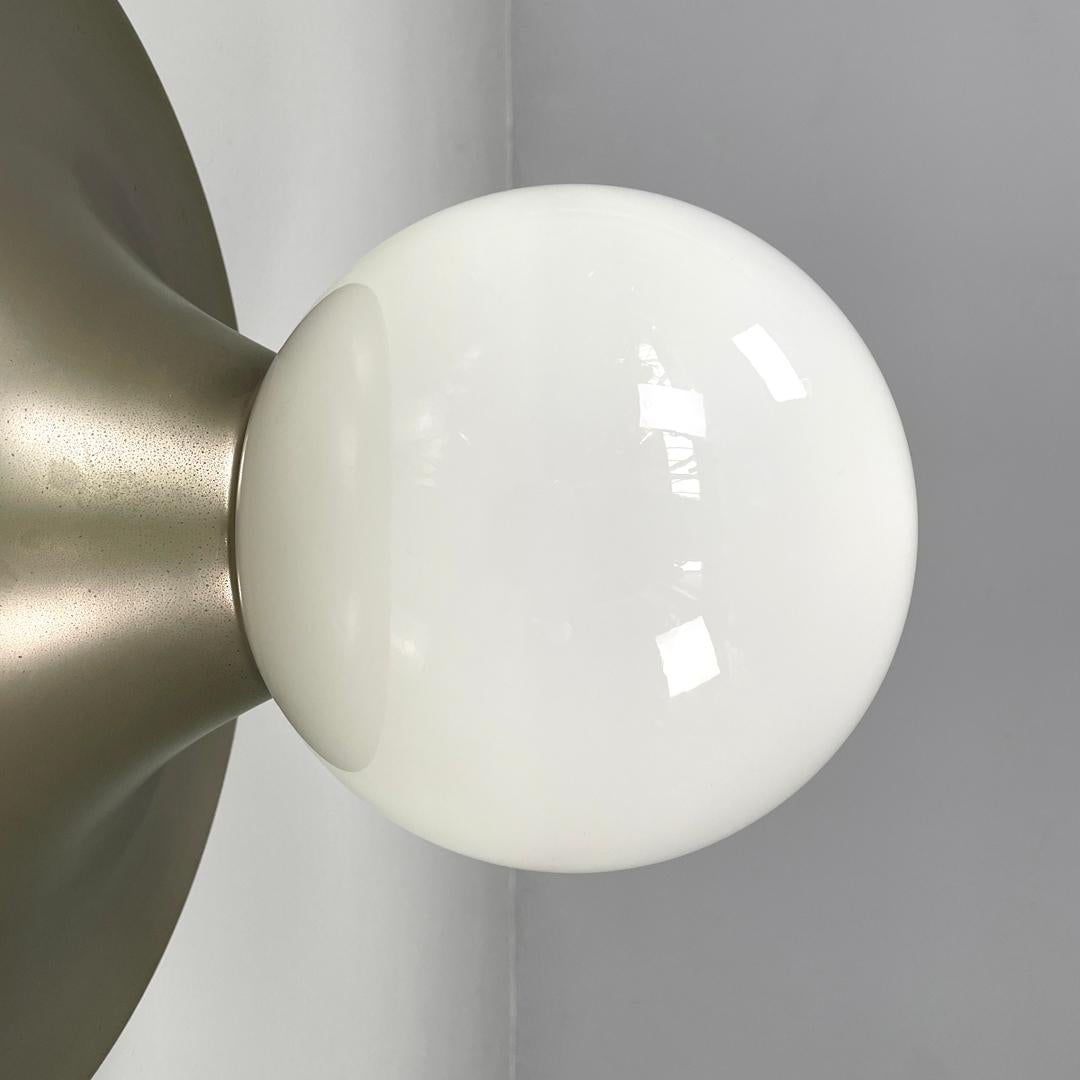 Italian mid-century modern Wall lamp Light Ball by Castiglioni for Flos, 1960s in vendita 5