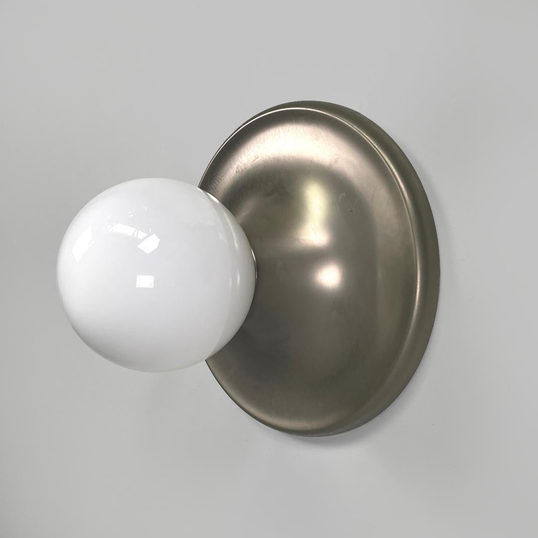 Mid-Century moderno Lampada da parete italiana di metà secolo moderno Light Ball di Castiglioni per Flos, anni '60 in vendita