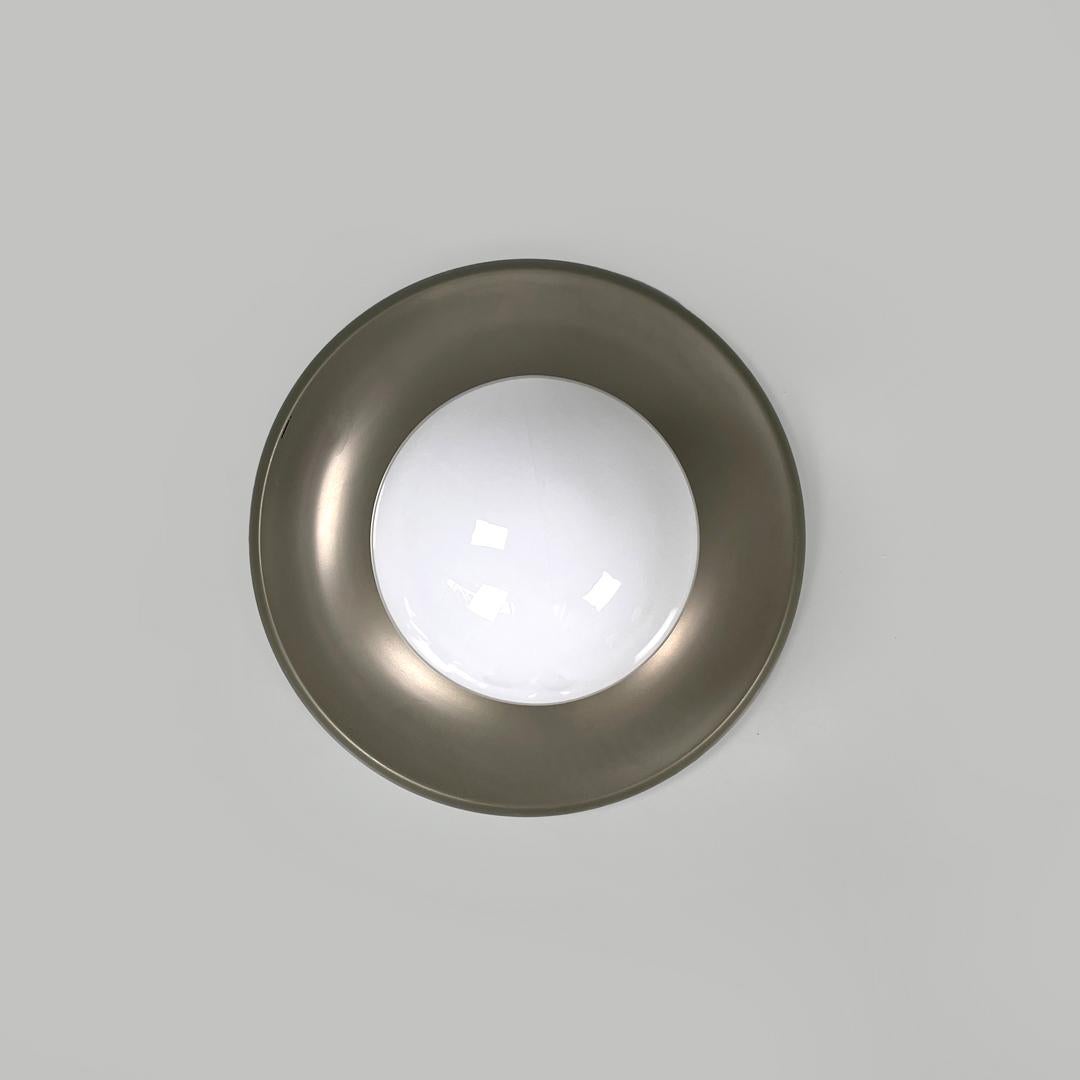 Italian mid-century modern Wall lamp Light Ball by Castiglioni for Flos, 1960s In condizioni buone in vendita a MIlano, IT