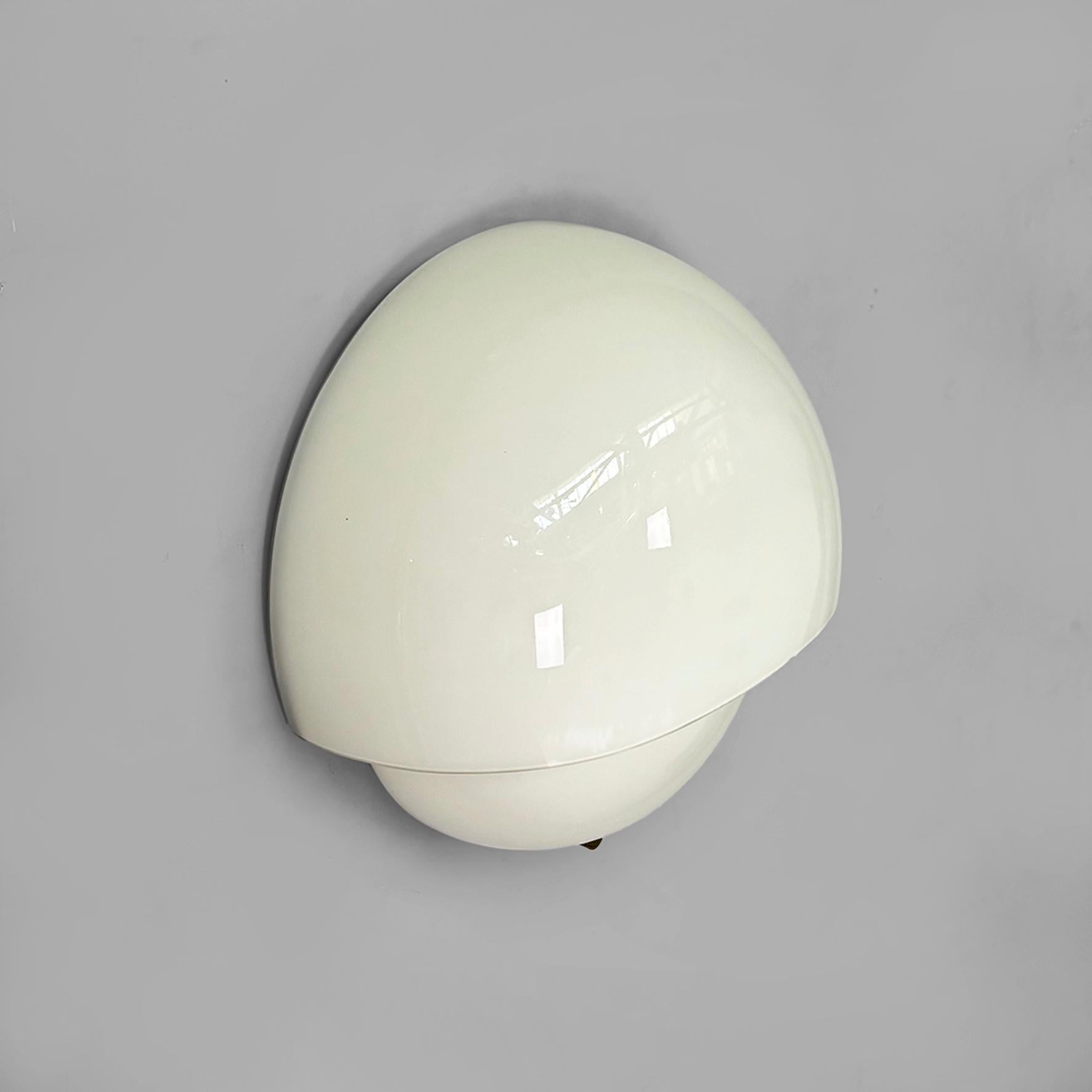 Aplique moderno italiano de mediados de siglo Mania Vico Magistretti Artemide, años 60 Italiano en venta