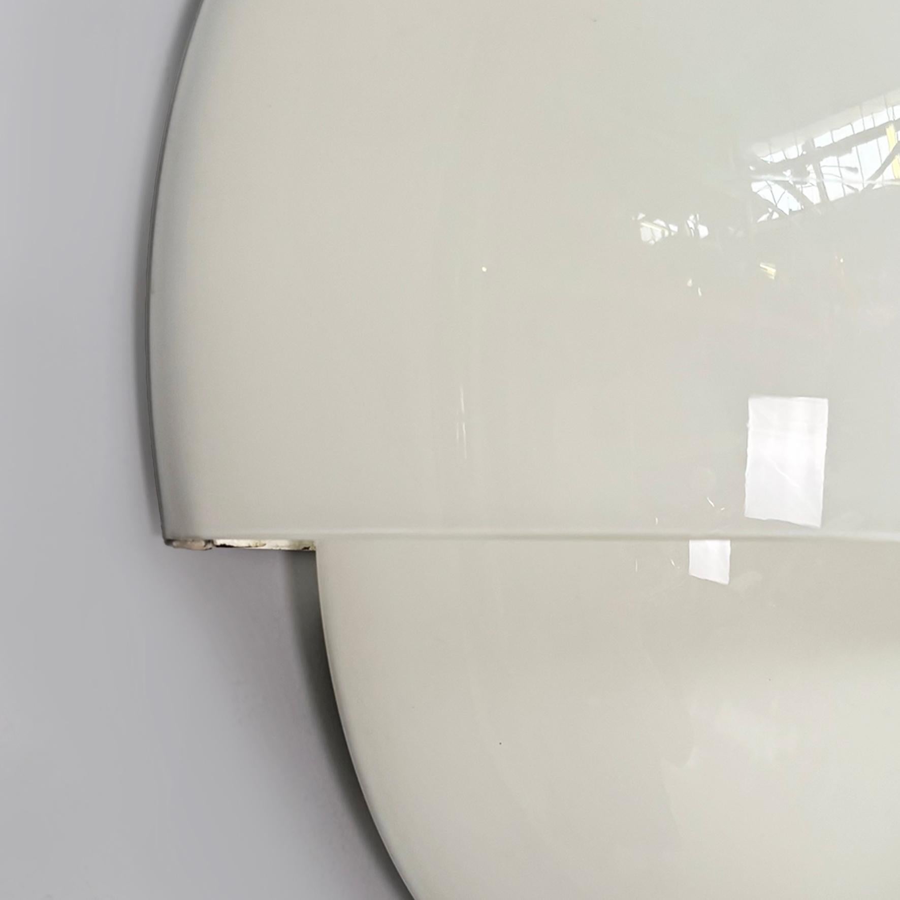 Aplique moderno italiano de mediados de siglo Mania Vico Magistretti Artemide, años 60 en venta 2